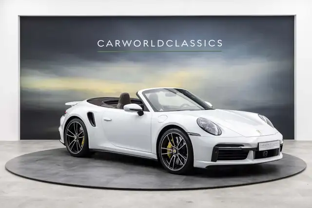 Porsche 992