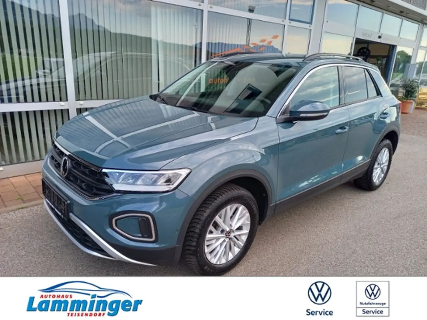 Volkswagen T-Roc Life NAVI PDC SHZ SHZ CLIMATRONIC Blauw - 1
