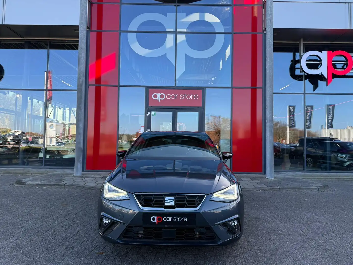 SEAT Ibiza 1.0 EcoTSI FR Gris - 2