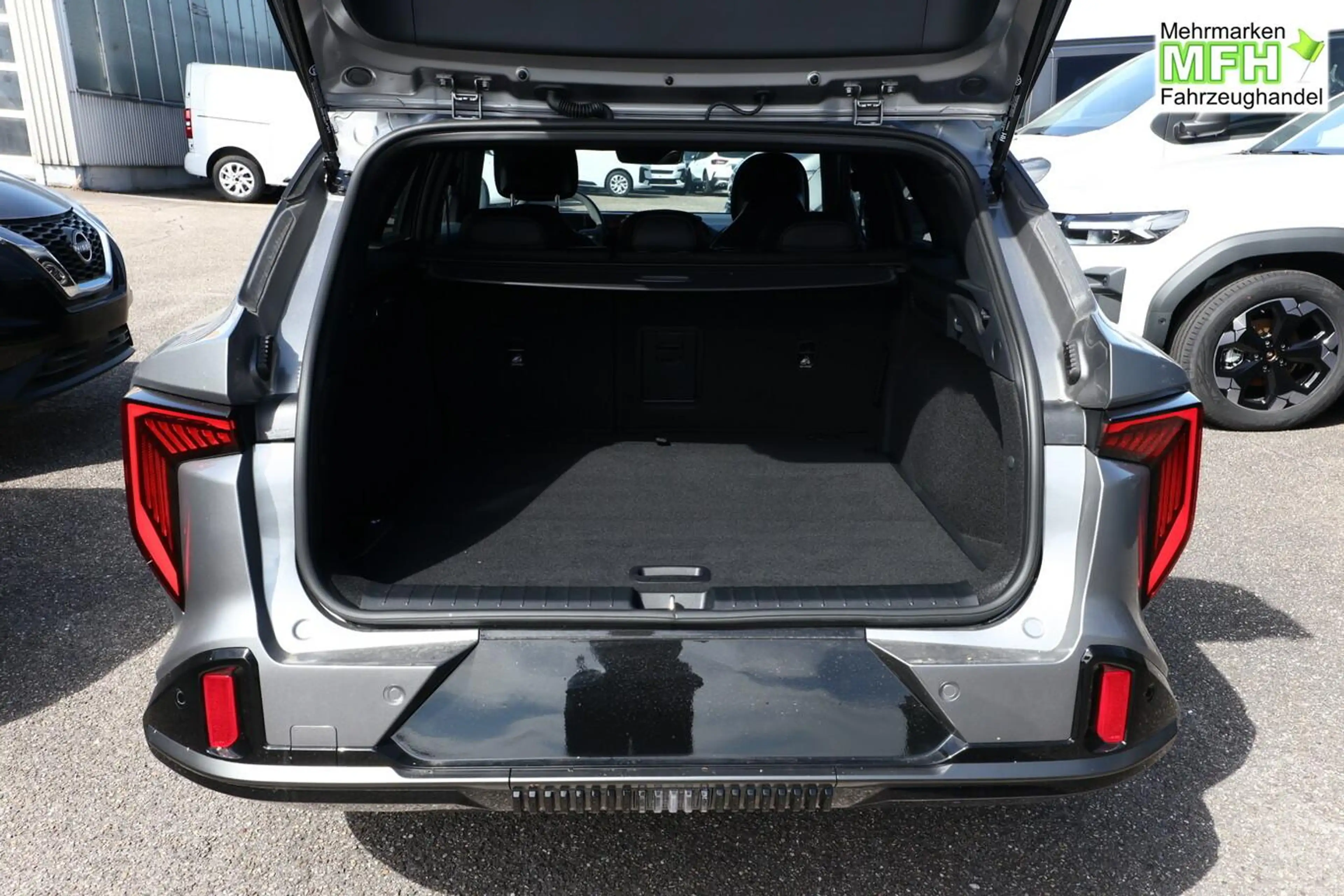 Kia K4 Sportswagon SW DCT LED+ LM17 PrivG ACC SHZ Nav ... — photo 10