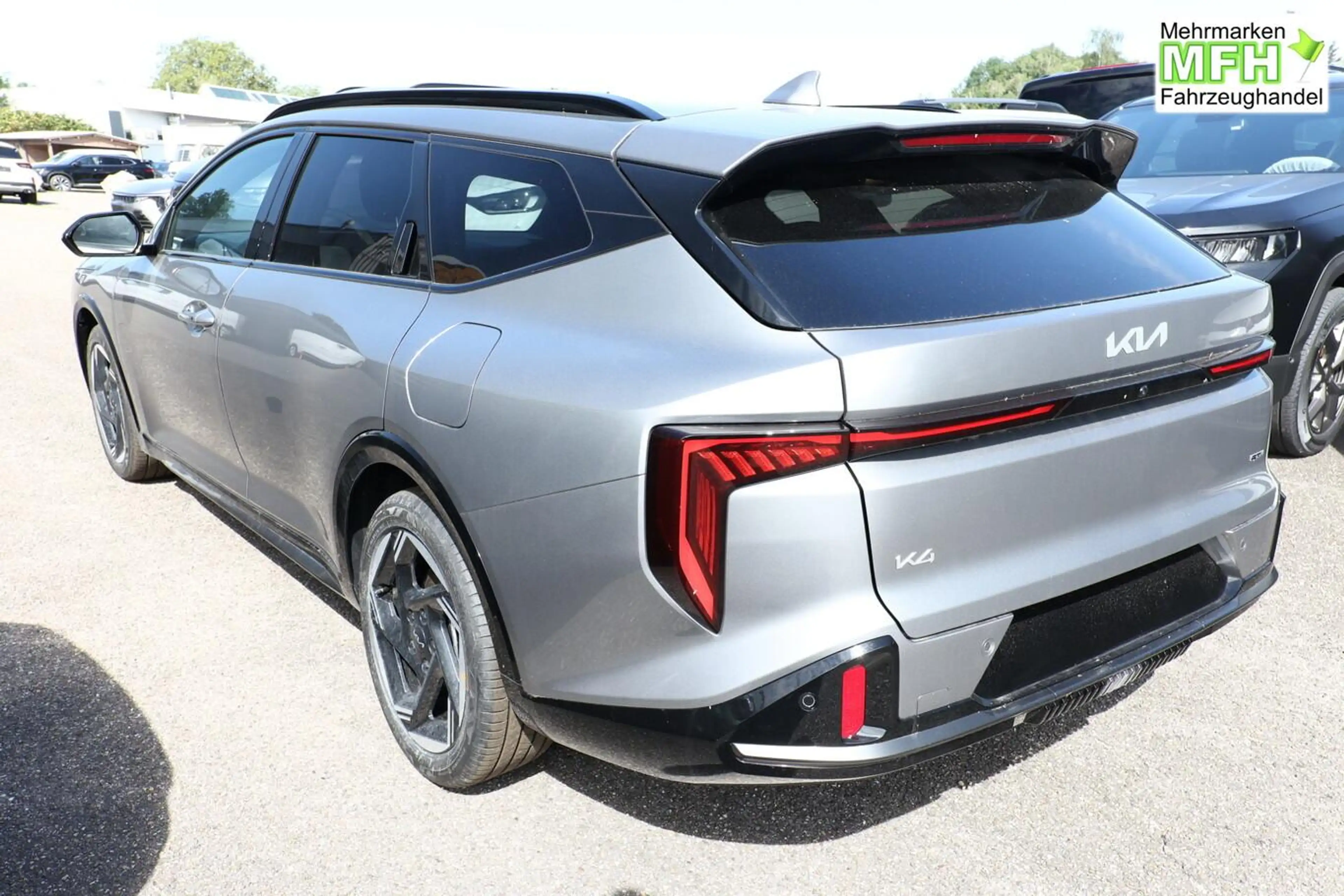 Kia K4 Sportswagon SW DCT LED+ LM17 PrivG ACC SHZ Nav ... — photo 3
