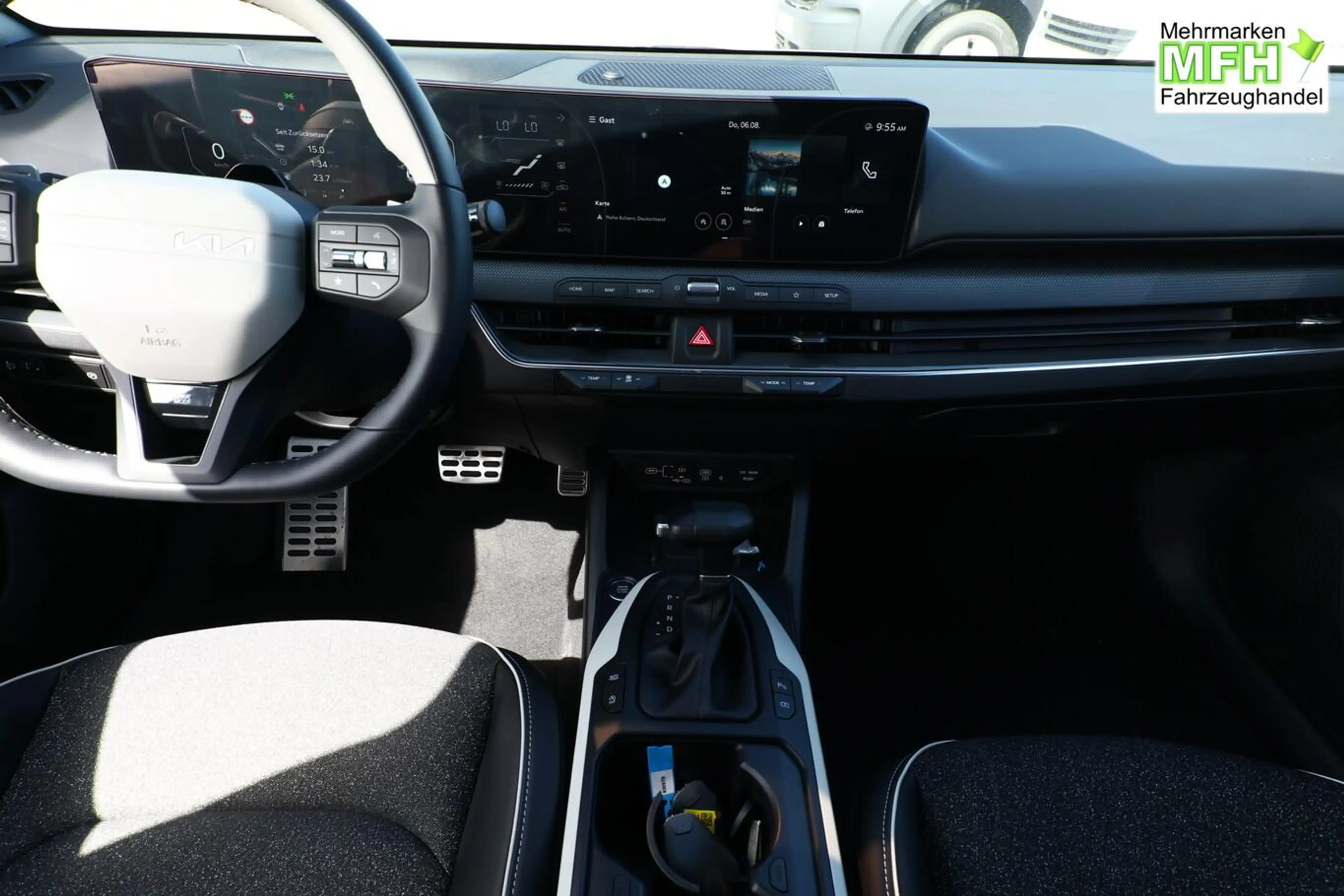 Kia K4 Sportswagon SW DCT LED+ LM17 PrivG ACC SHZ Nav ... — photo 7