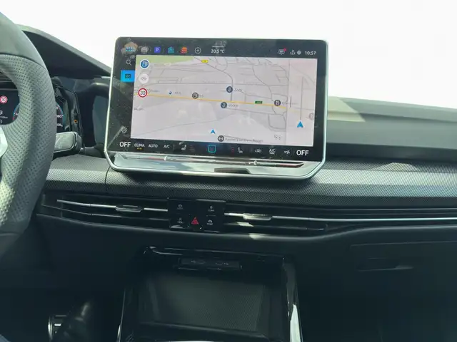 Volkswagen Golf view 12