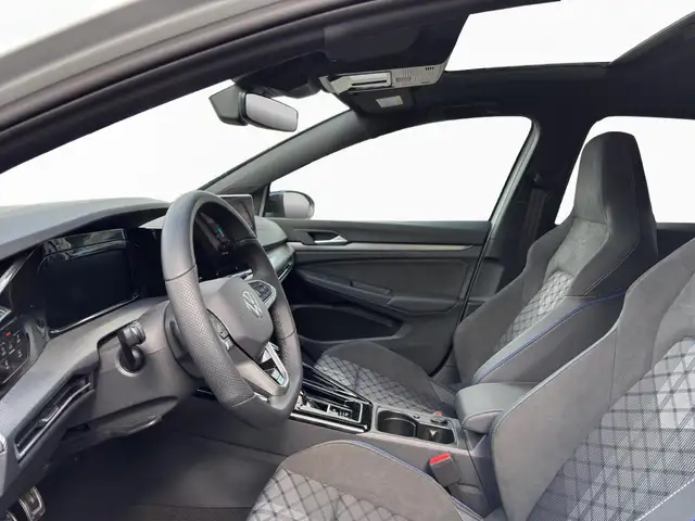 Volkswagen Golf view 9