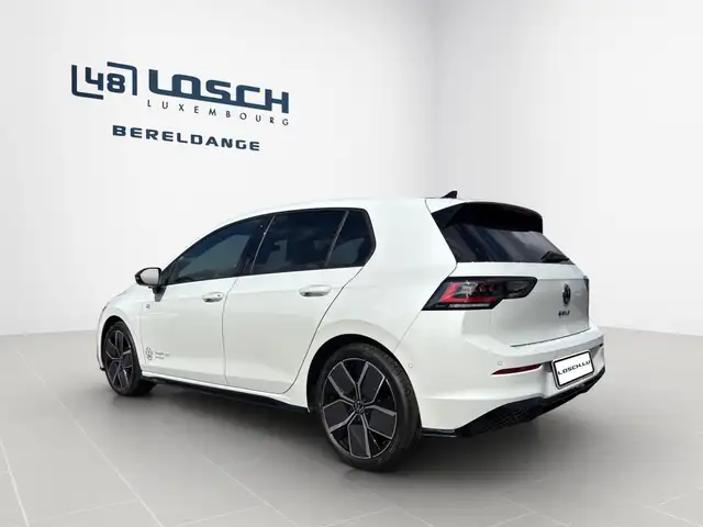 Volkswagen Golf view 5