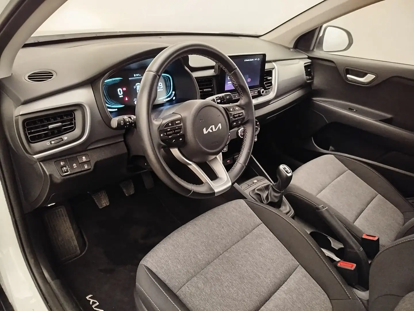 Kia Stonic 1.0 T-GDi MHEV Concept 100 Blanco - 2