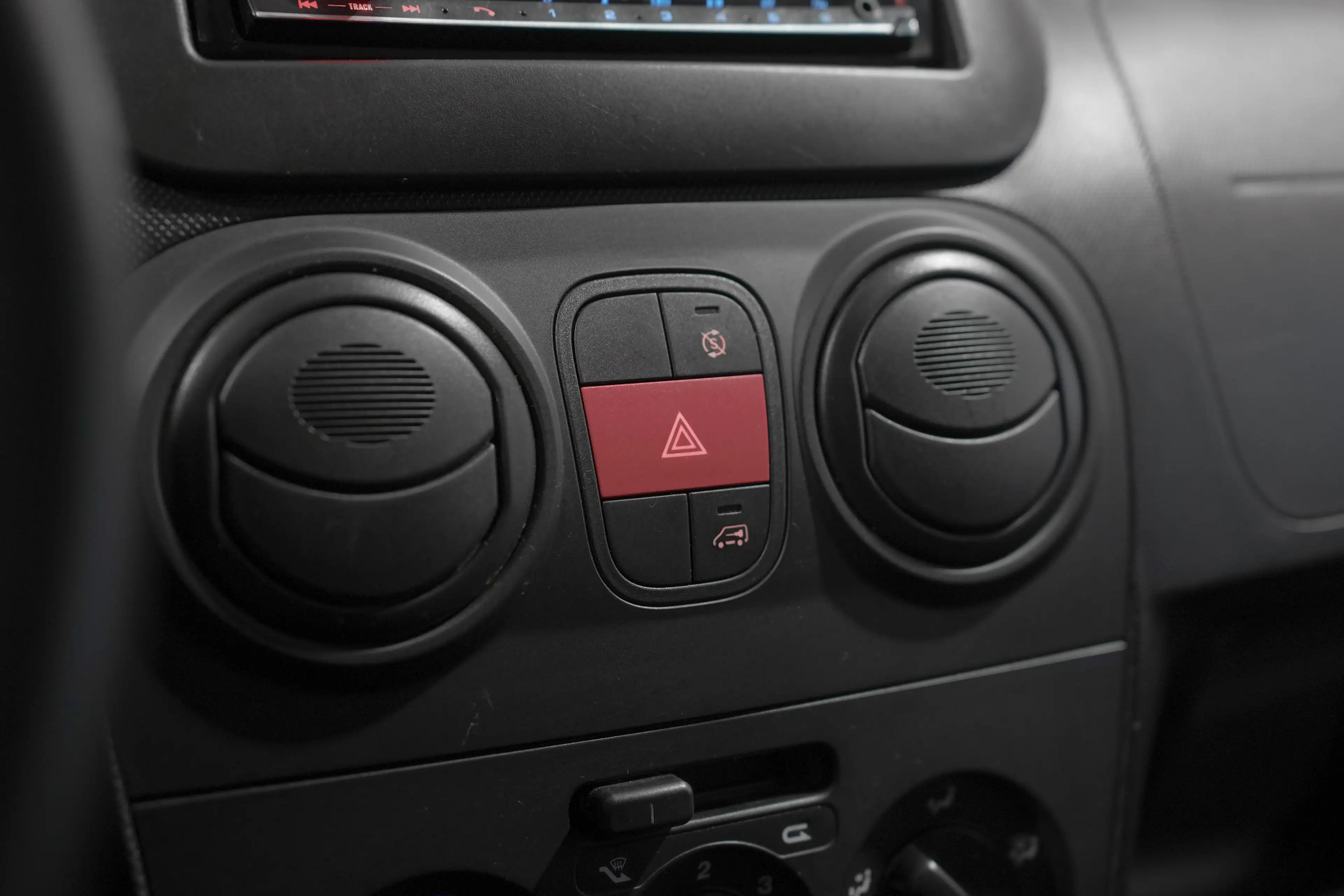 Fiat Fiorino ✖ UTILITAIRE | GPS | TOP ETAT | TVA ✔ — photo 9