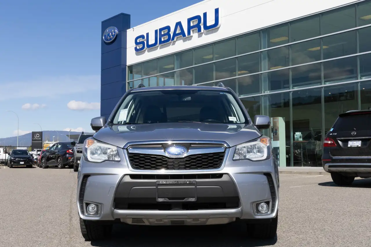 Subaru Forester снимка Subaru Forester