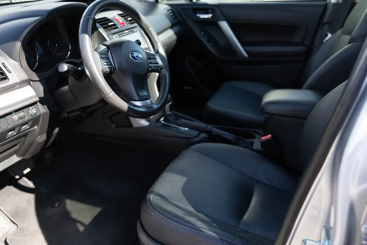 Subaru Forester снимка Subaru Forester