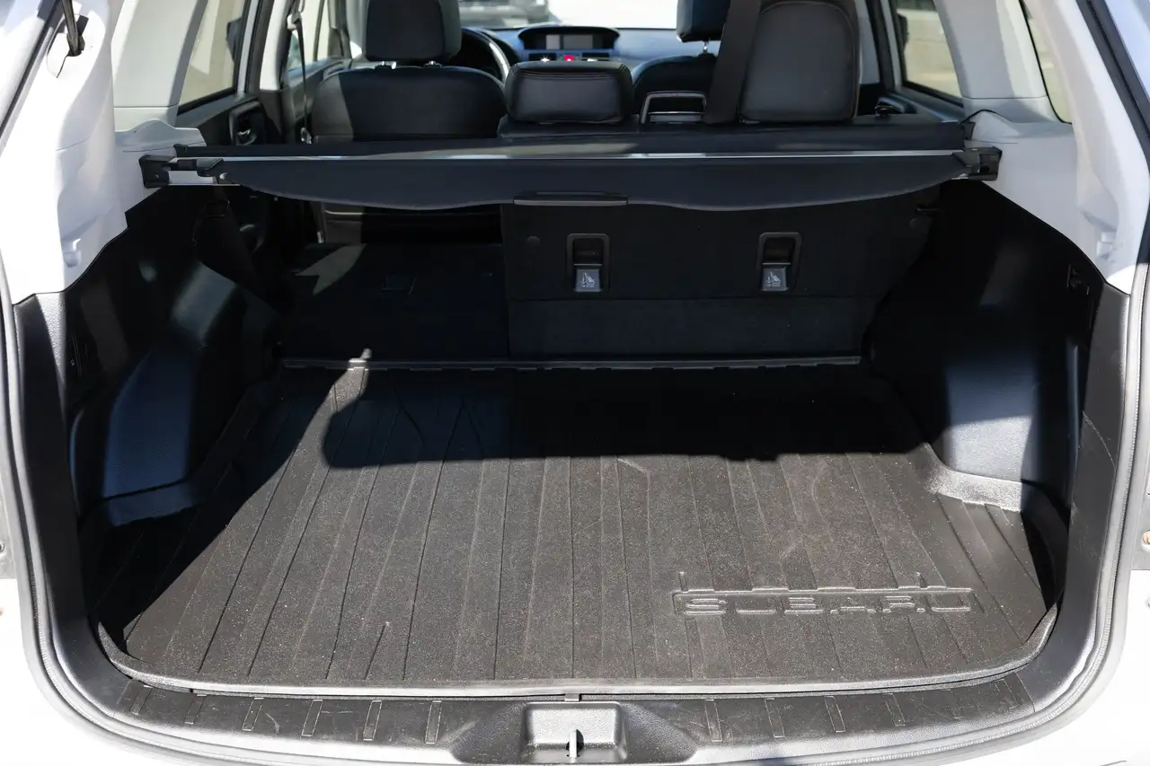 Subaru Forester снимка Subaru Forester