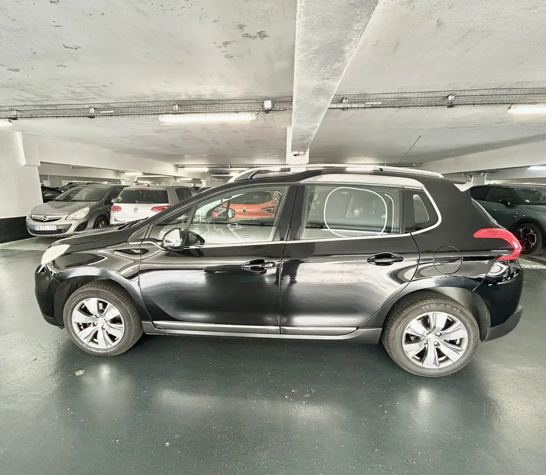 Peugeot 2008 1.6 VTi 120ch BVM5 Allure