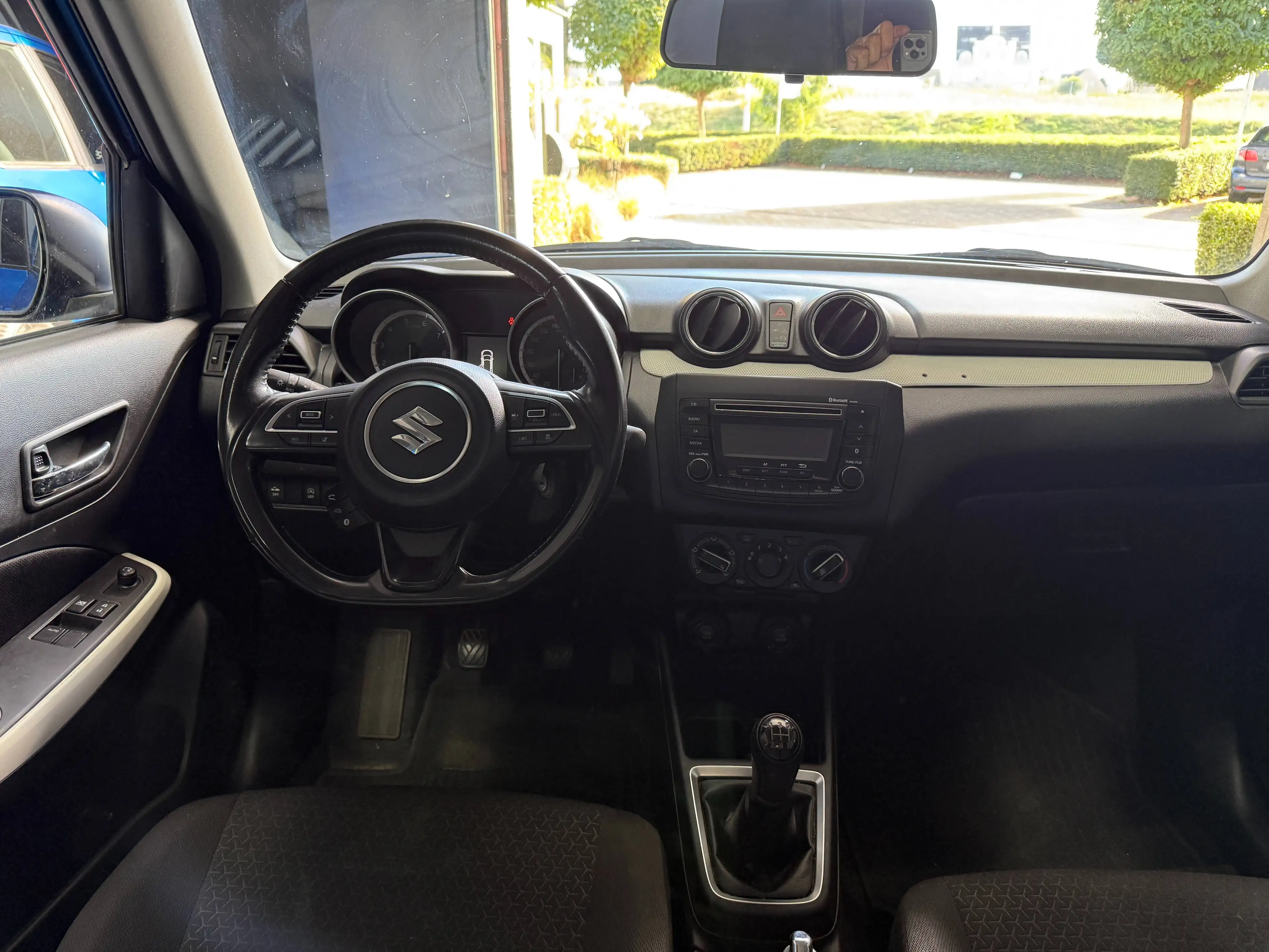Suzuki Swift Swift 1.2i hybride garantie 12 mois — photo 8