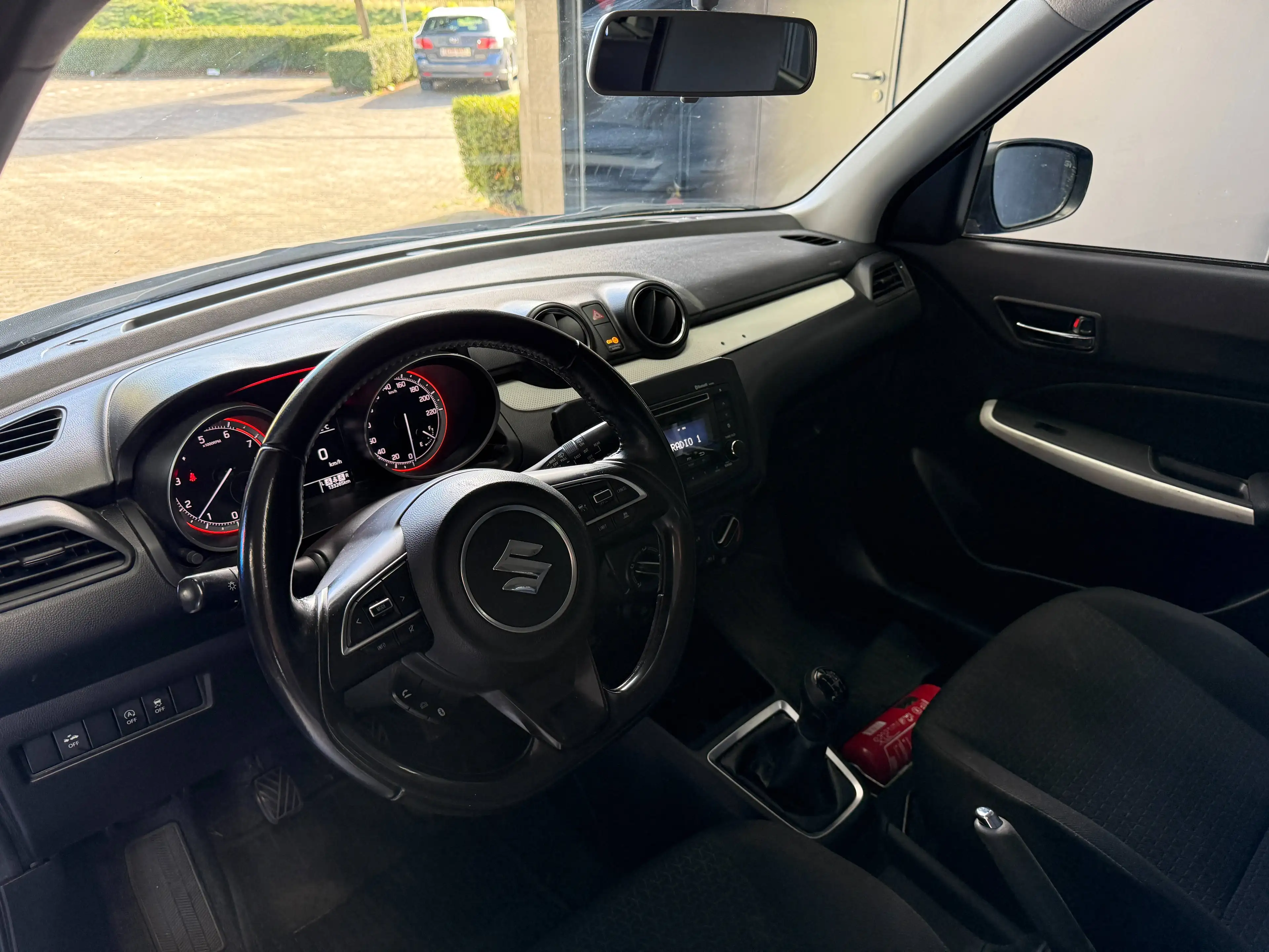 Suzuki Swift Swift 1.2i hybride garantie 12 mois — photo 10