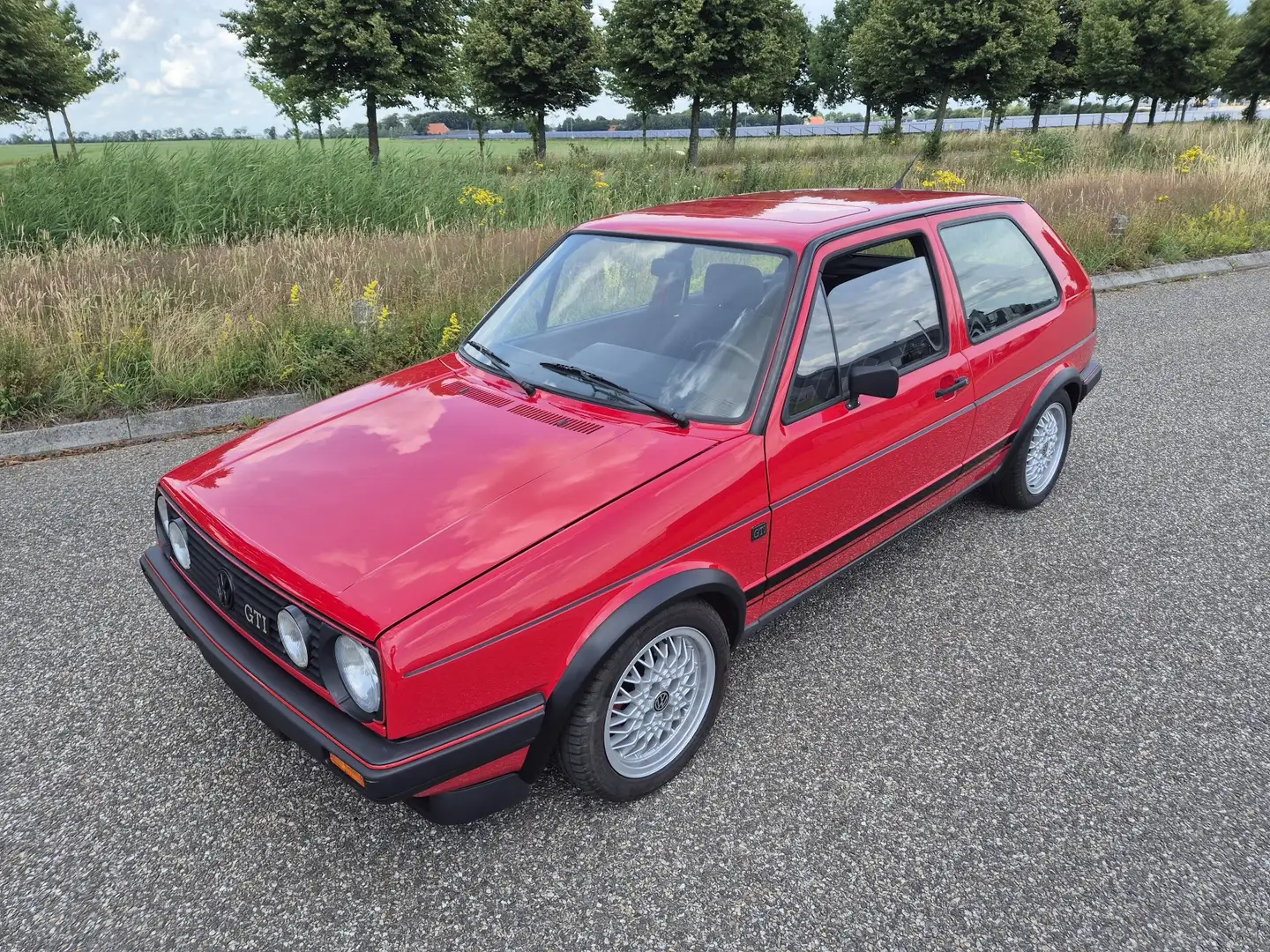 Volkswagen Golf GTI GTI 1.8 112 hp - 1