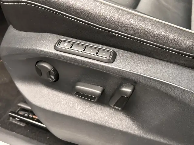 Volkswagen Tiguan view 17