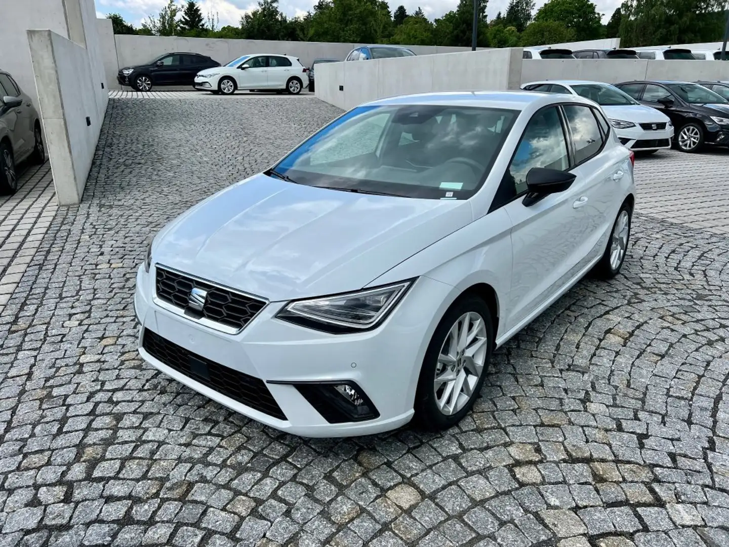 SEAT Ibiza 1.0 TSI FR Edition Blanc - 1