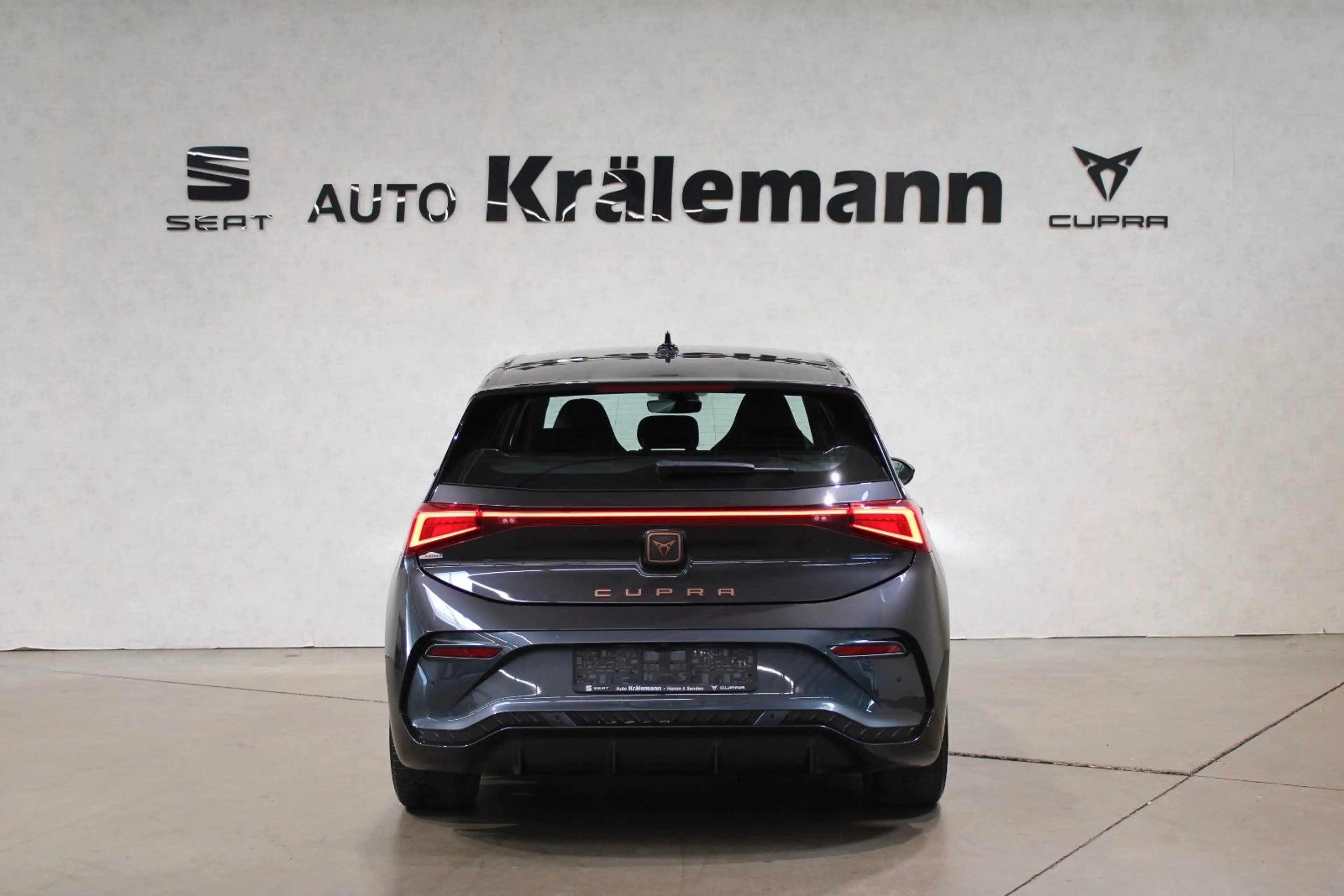 CUPRA Born 170kW 77kWh*LED*HUD*Navi*Kamera*77 KW* — photo 6