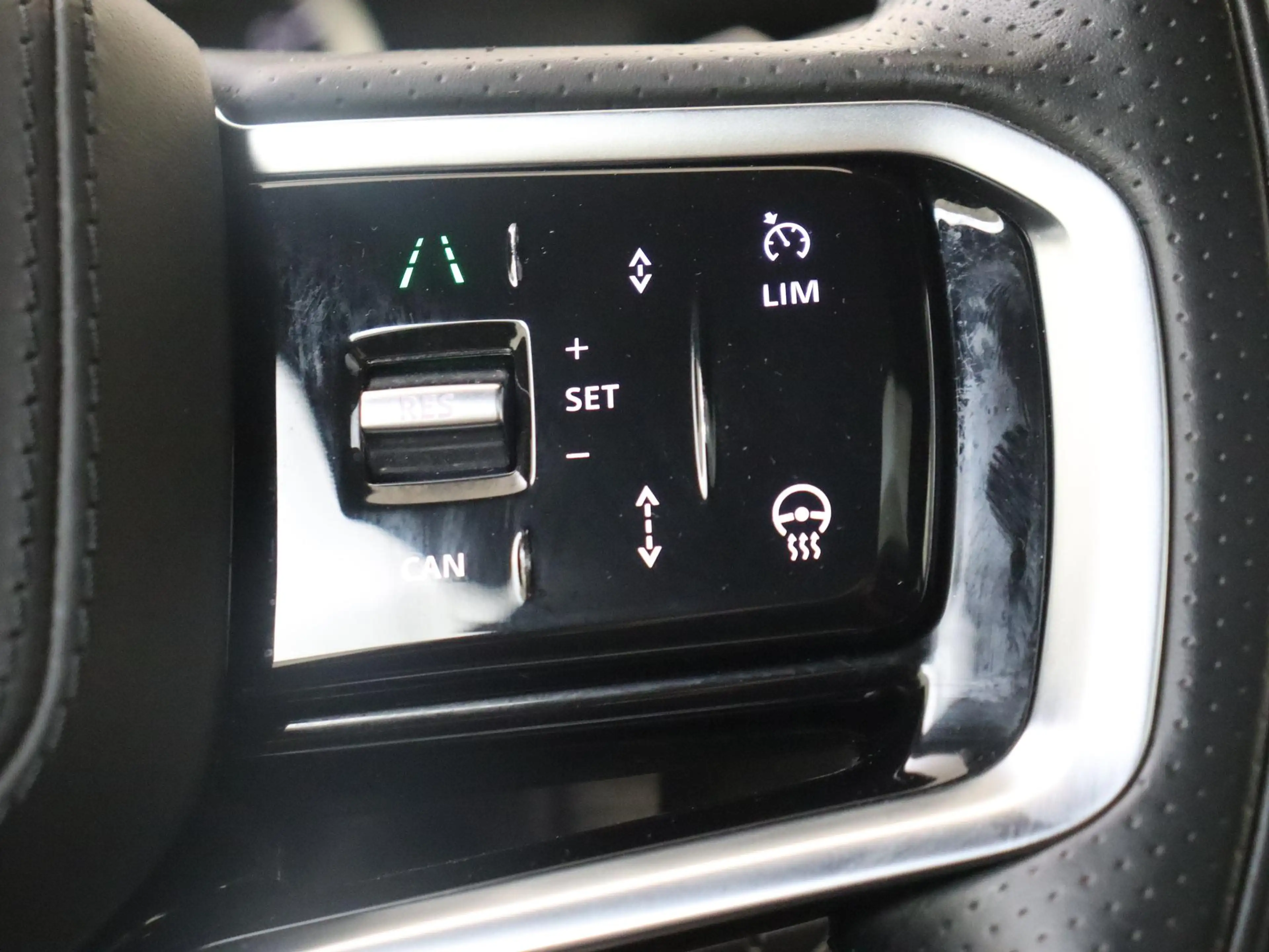 Land Rover Range Rover Evoque 1.5 P300e AWD R-Dynamic HSE Leder | Navigatie | Pa — photo 13