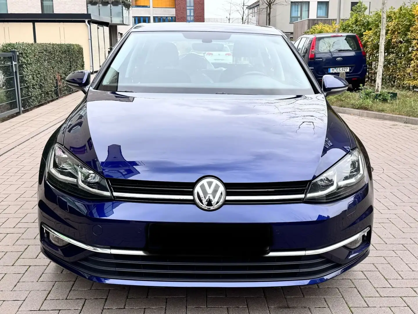 Volkswagen Golf VII Lim. Sound Start-Stopp Blau - 2