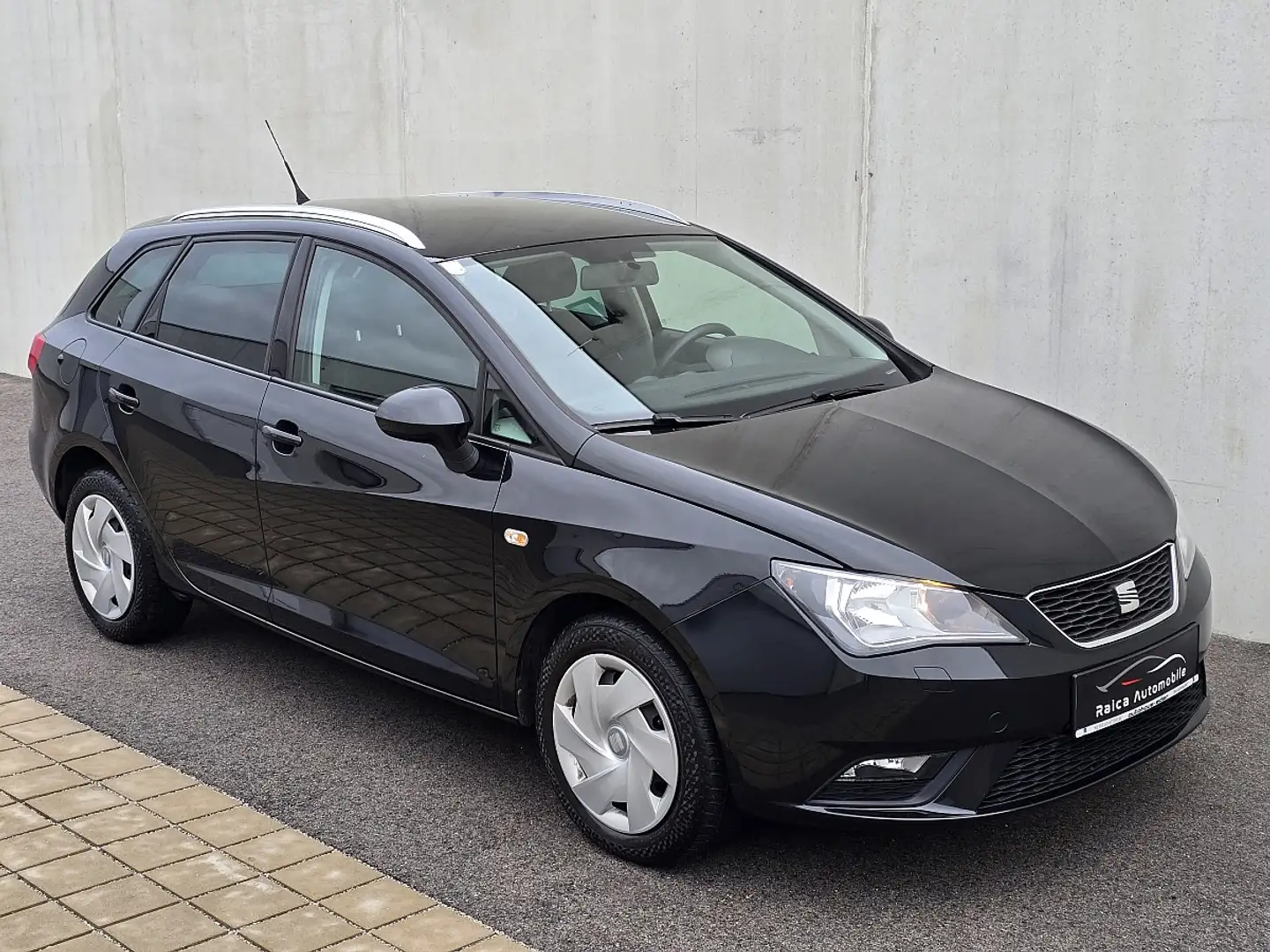 SEAT Ibiza ST *1.Besitz *Sitzheizung *PDC *Metallic Schwarz - 1