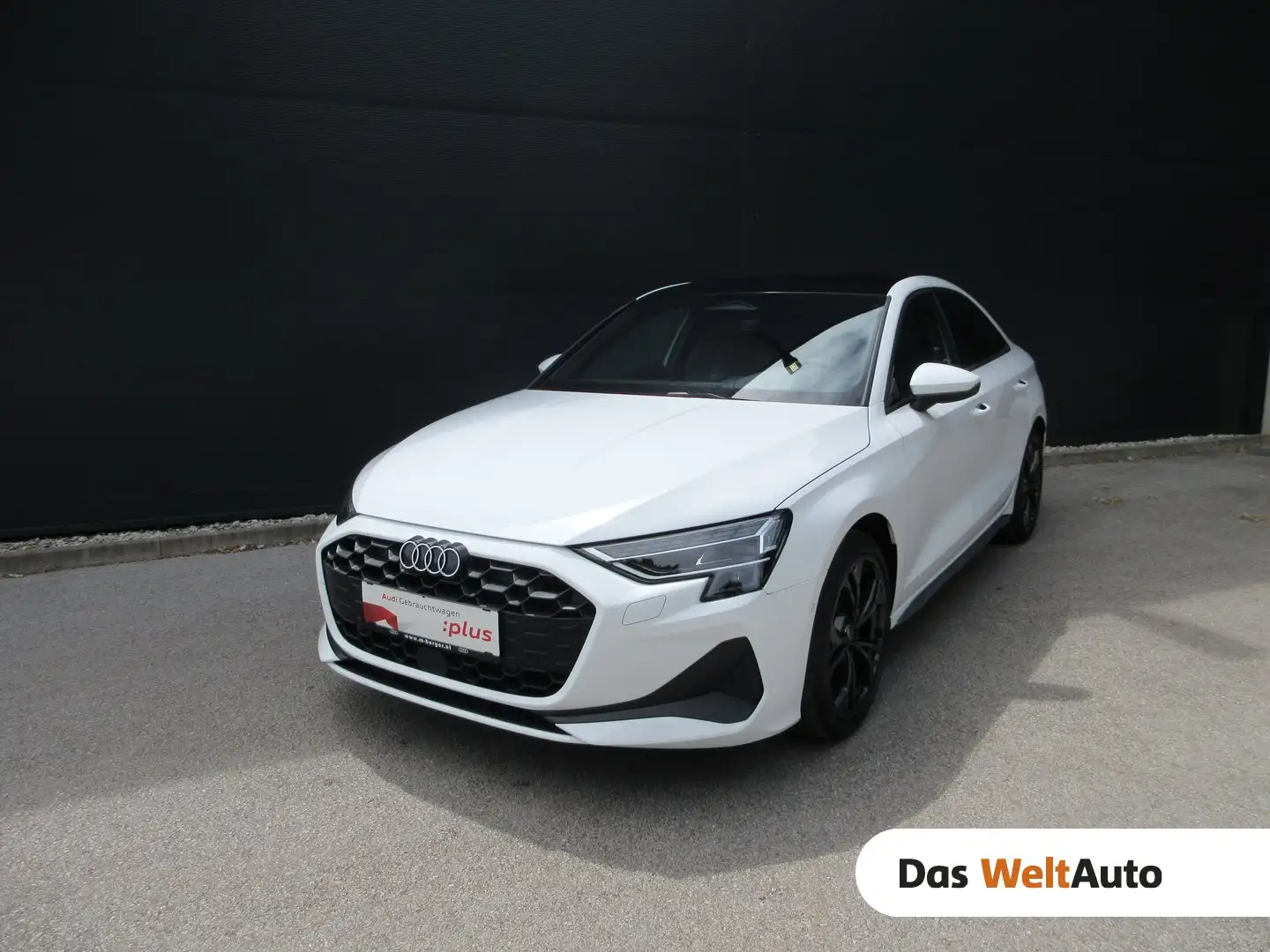 Audi A3 Limousine 30 TFSI Weiß - 1