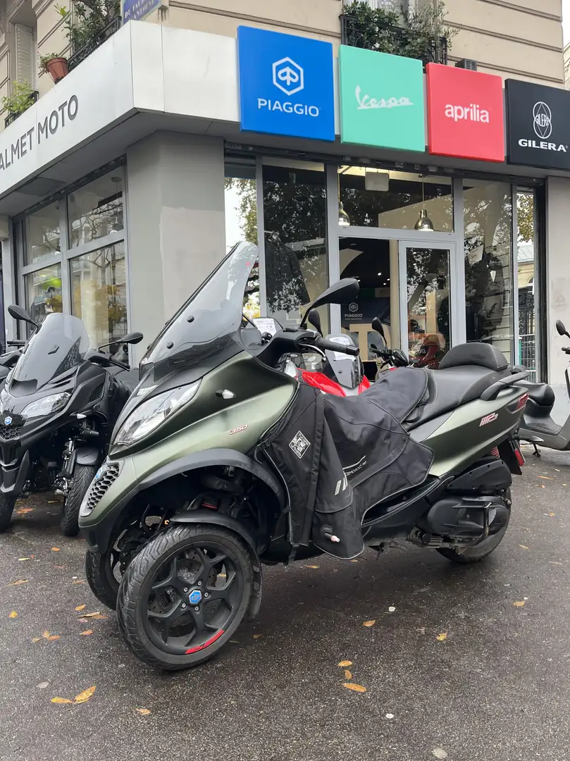 Piaggio MP3 350 Green - 1