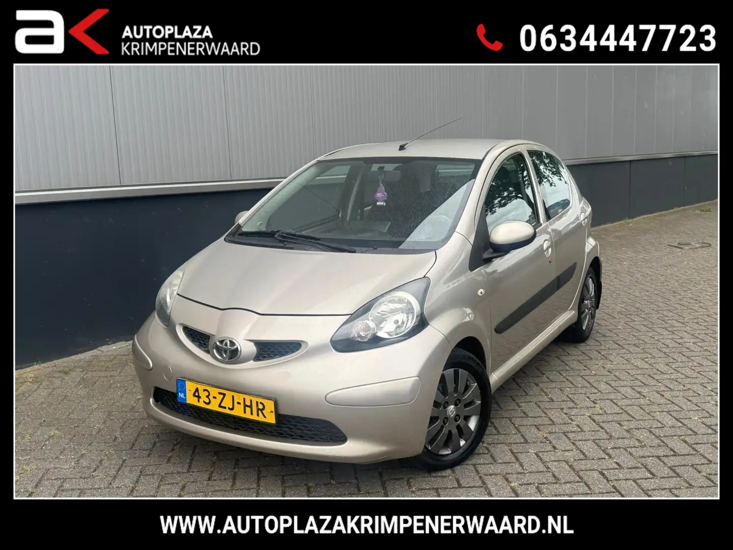 Toyota Aygo 1.0-12V +AUTOMAAT Airco Nap Béžová - 1