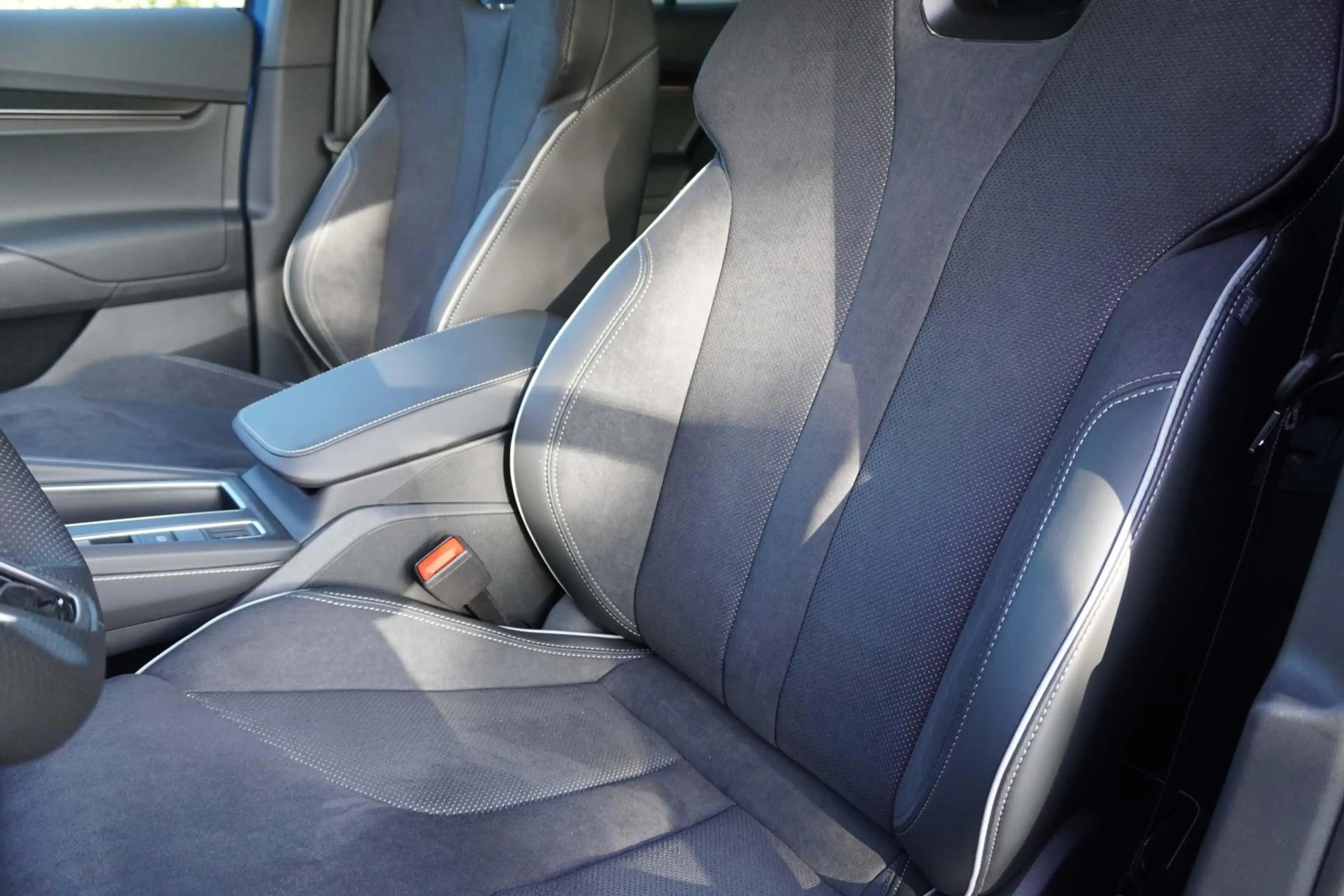Skoda Elroq 85 286pk Sportline | Trekhaak | Warmtepomp | Adapt — photo 4