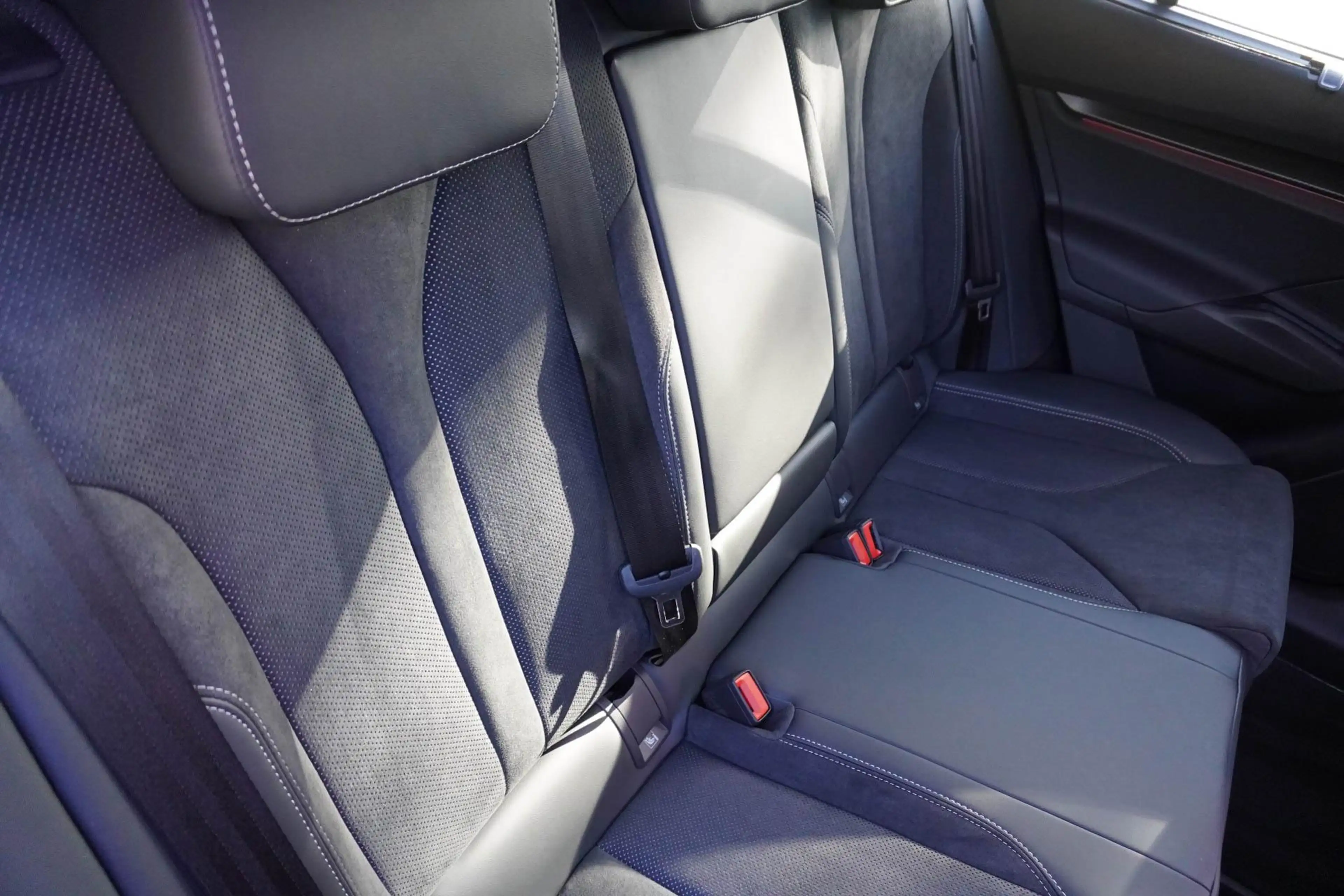 Skoda Elroq 85 286pk Sportline | Trekhaak | Warmtepomp | Adapt — photo 15