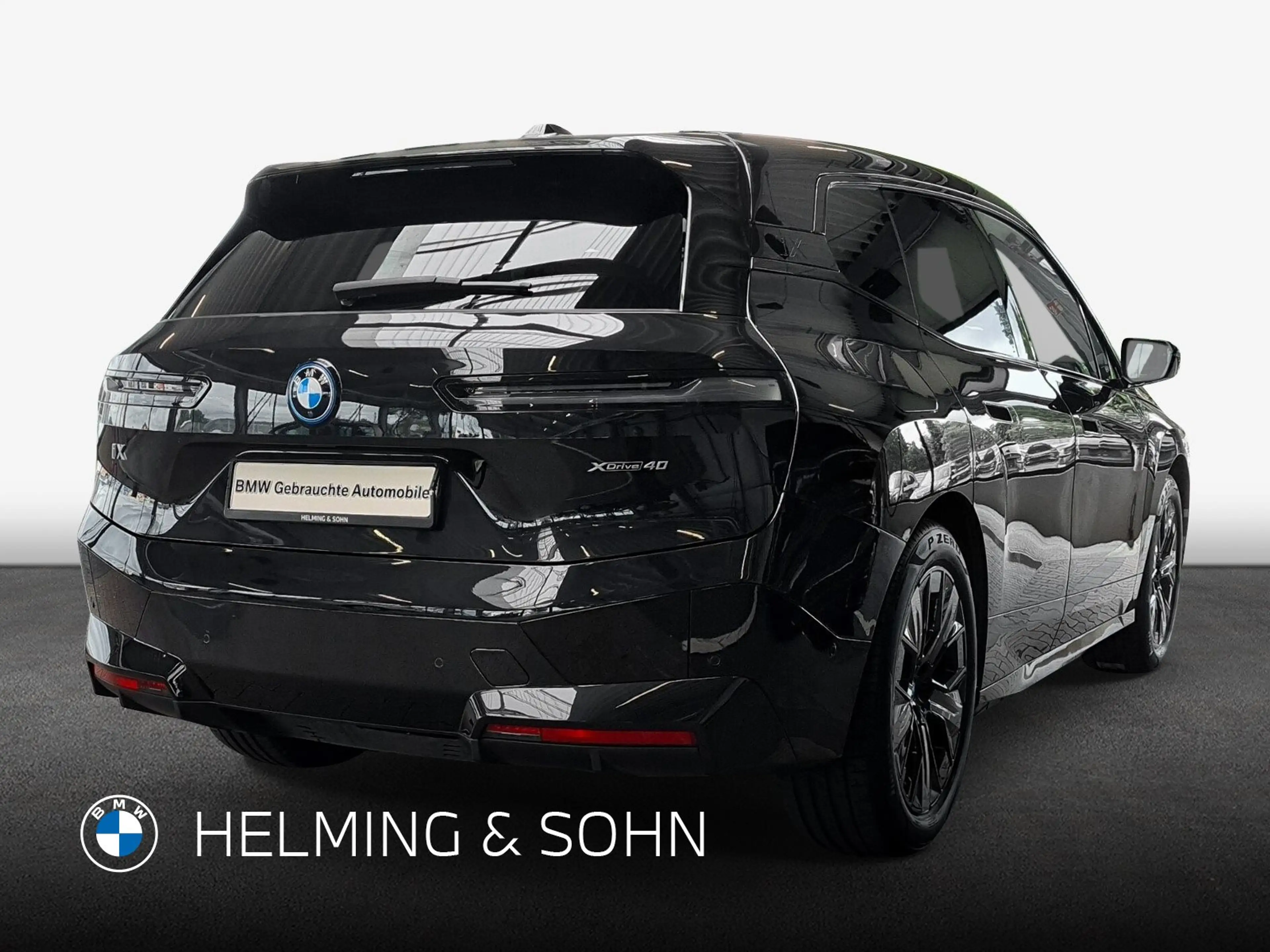 BMW iX xDrive40 Sportpaket DAB Head-Up AHK Shz. RFK uvm. — photo 2