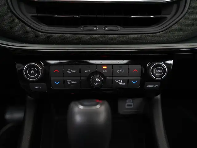 Jeep Compass view 12