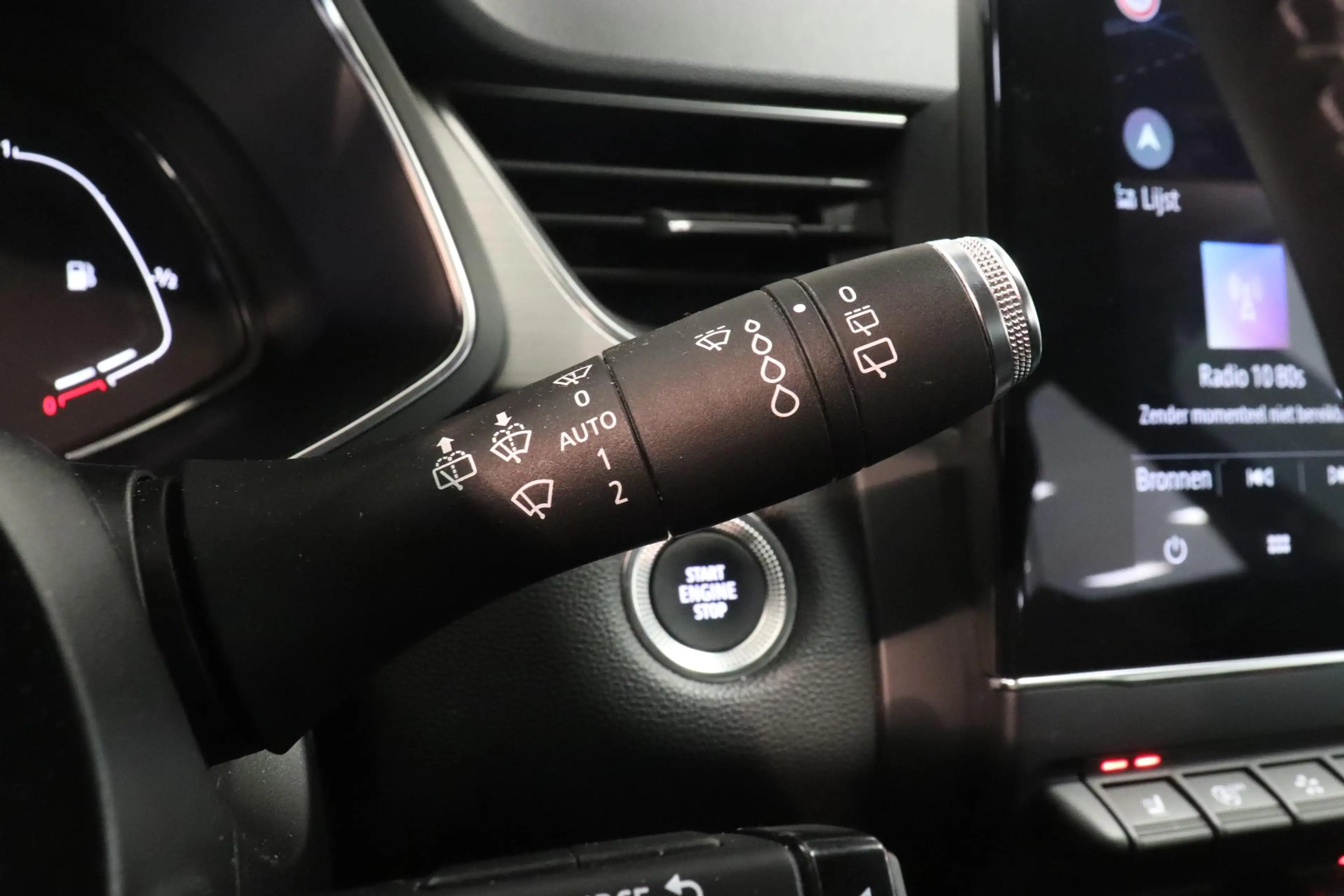 Renault Captur 1.3 TCe 140 Intens | BOSE | 360° Camera | Trekhaak — photo 36