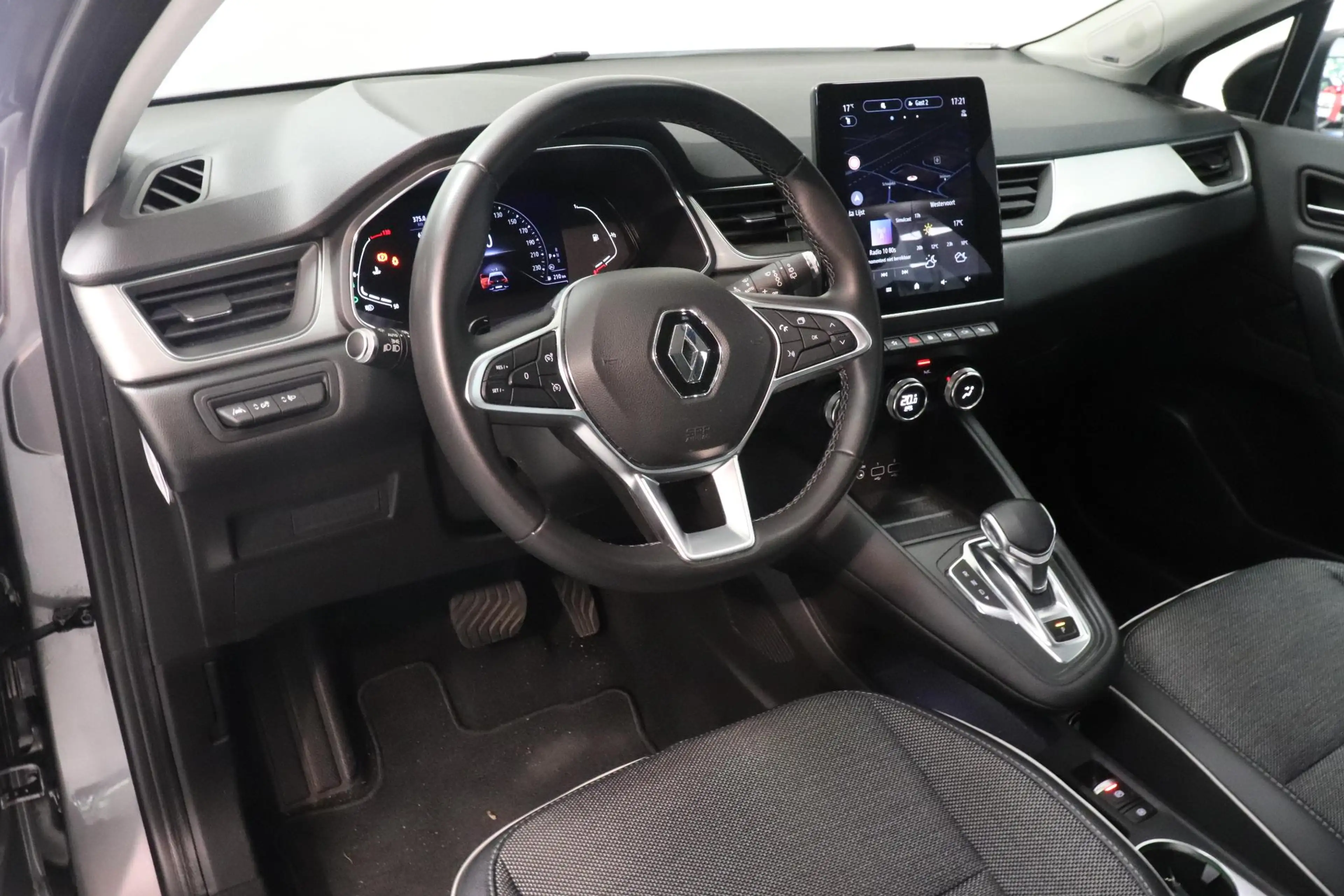 Renault Captur 1.3 TCe 140 Intens | BOSE | 360° Camera | Trekhaak — photo 28