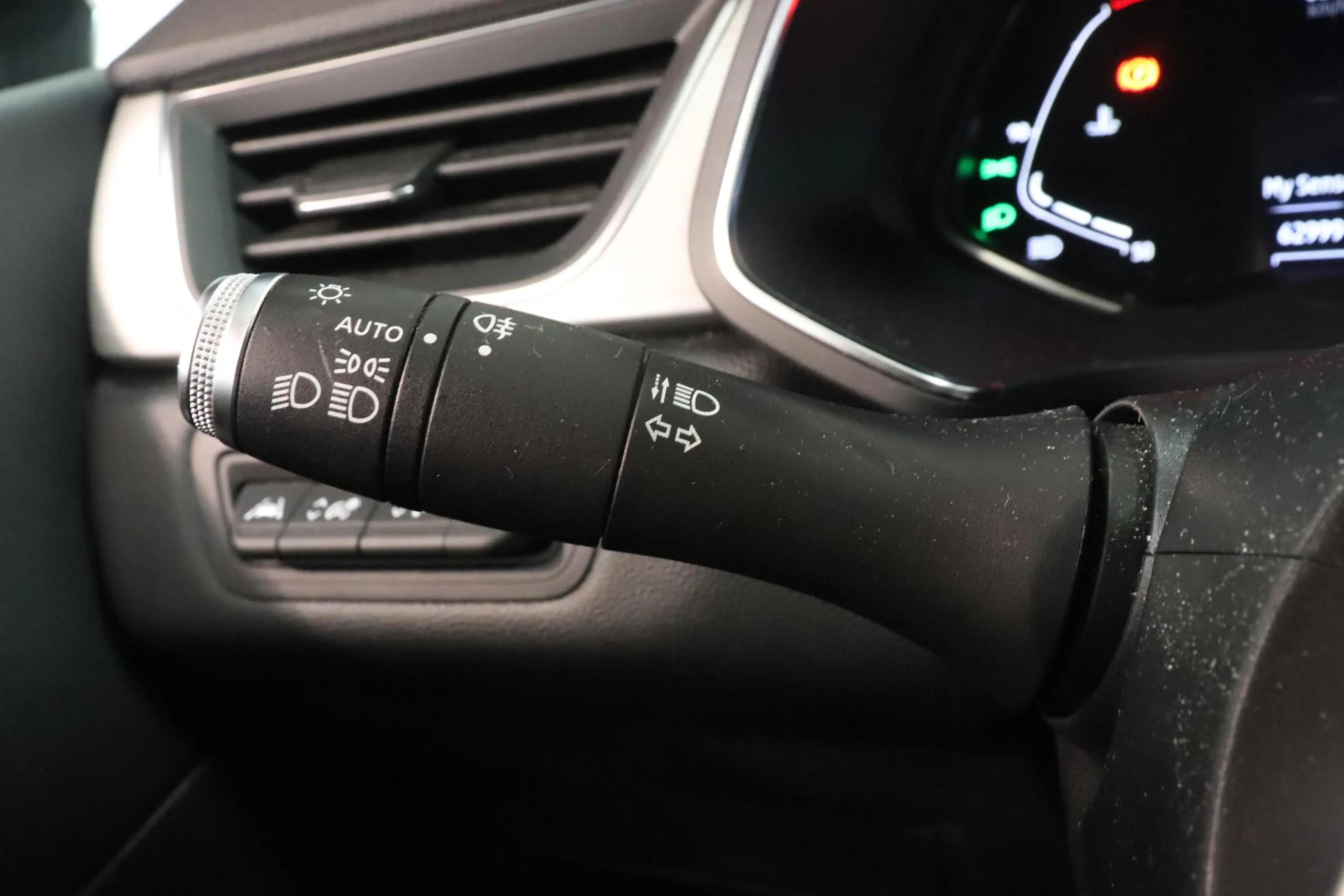 Renault Captur 1.3 TCe 140 Intens | BOSE | 360° Camera | Trekhaak — photo 35