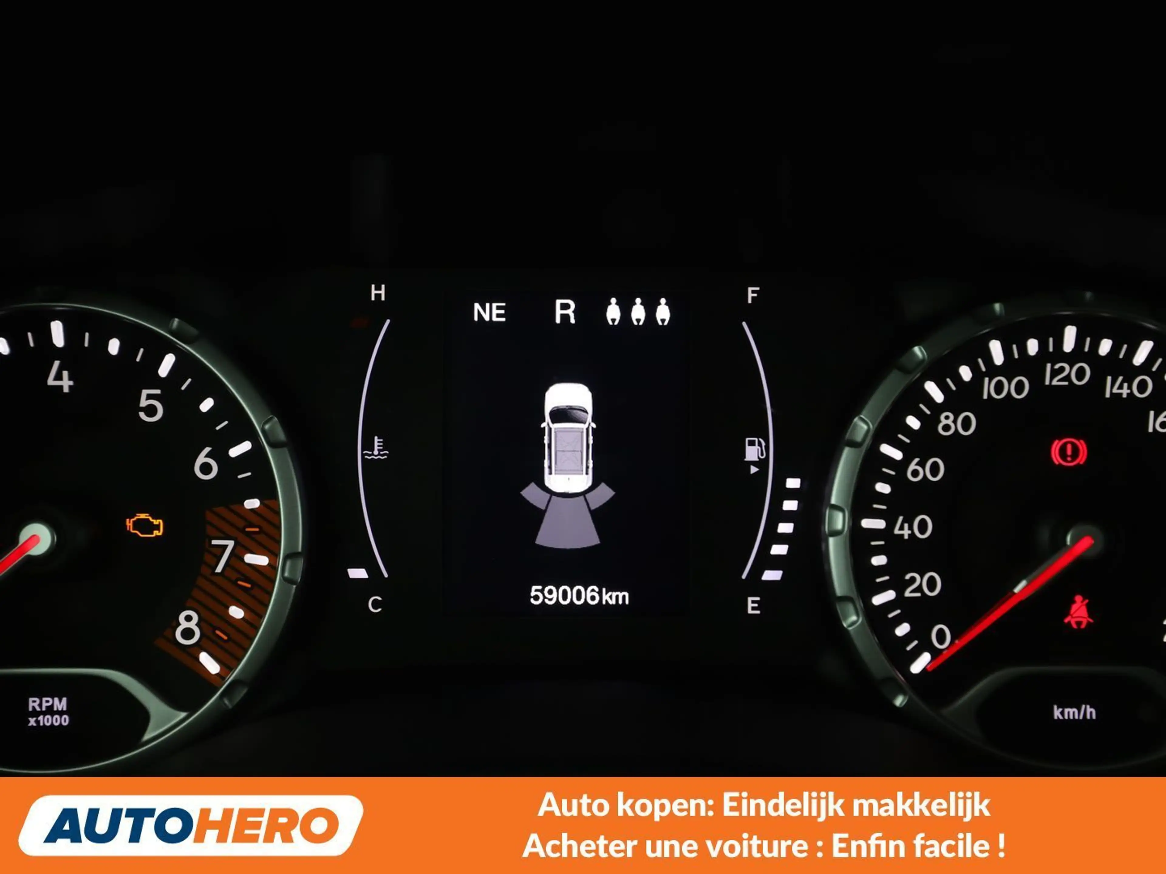 Jeep Renegade 1.3 TGDi Longitude 4x2 — photo 8