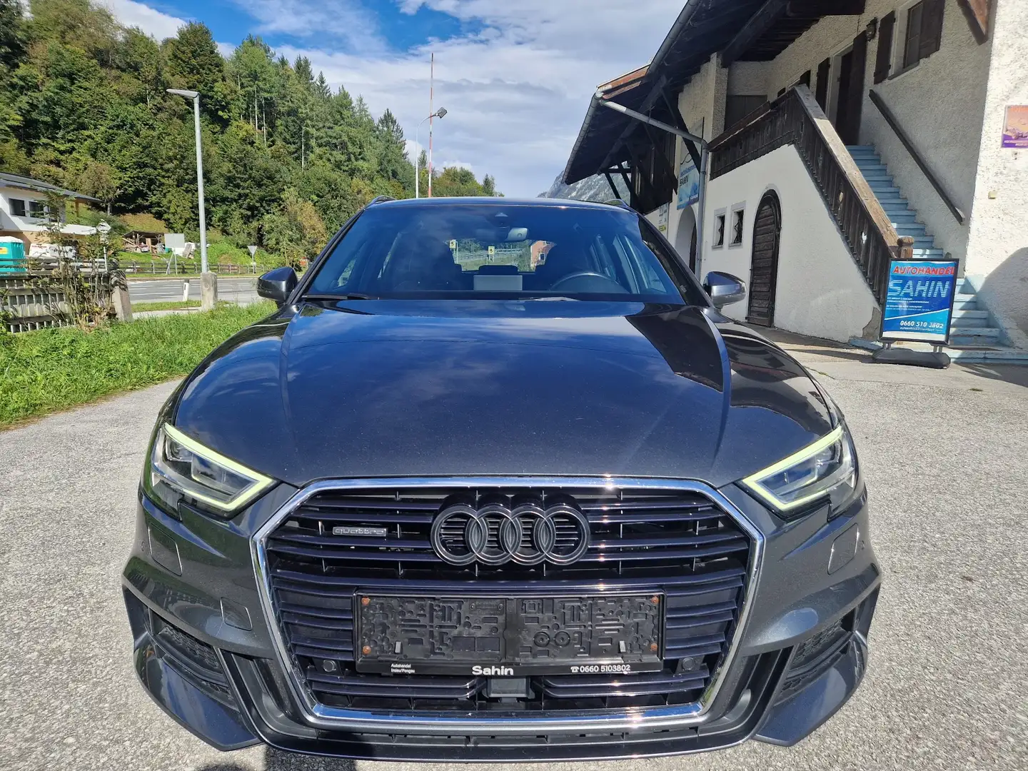 Audi A3 quattro sport Grau - 2