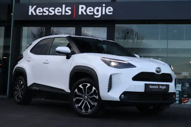 Toyota Yaris Cross 1.5 Hybrid Team Keyless ACC CarPlay Camera BLIS Na