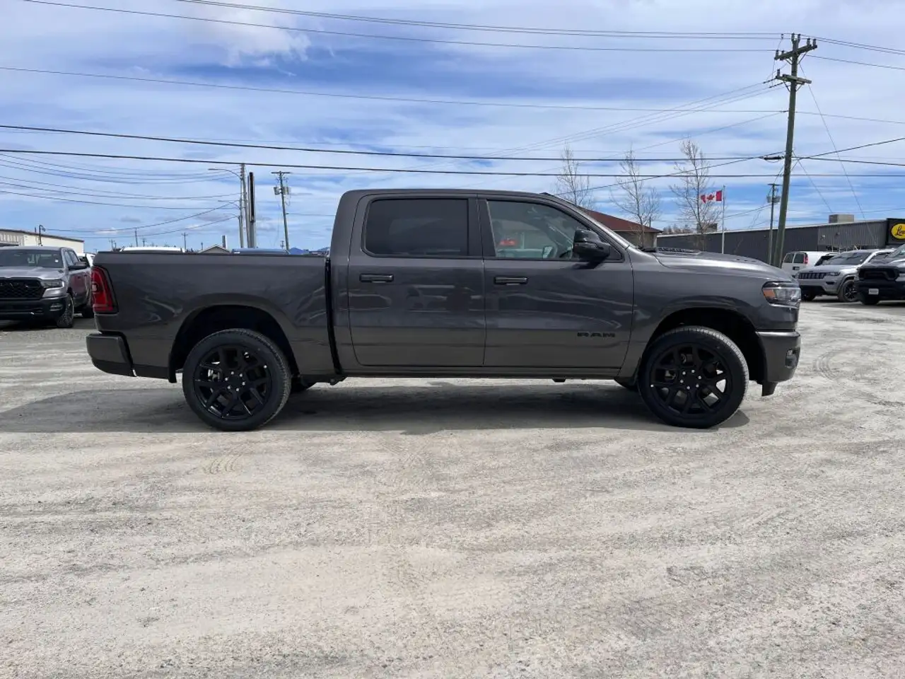 RAM 1500 снимка RAM 1500
