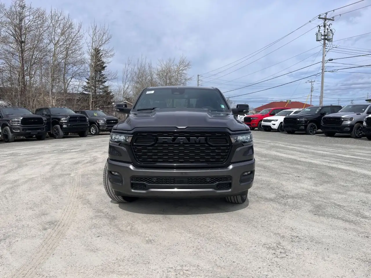 RAM 1500 снимка RAM 1500