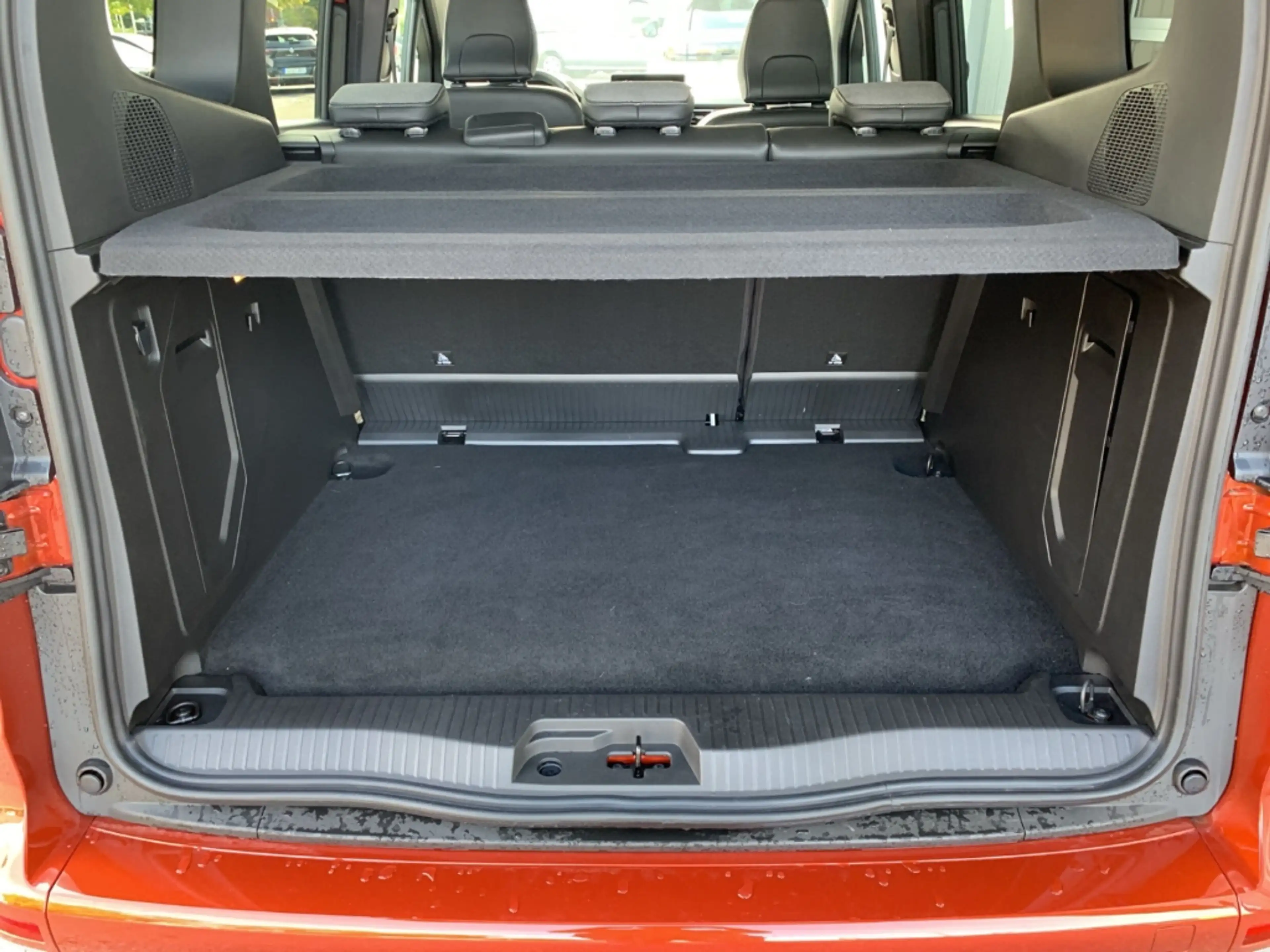 Renault Kangoo TECHNO BLUE dCi 115 EDC Techno LED+NAV+SHZ+TEMPO — photo 12