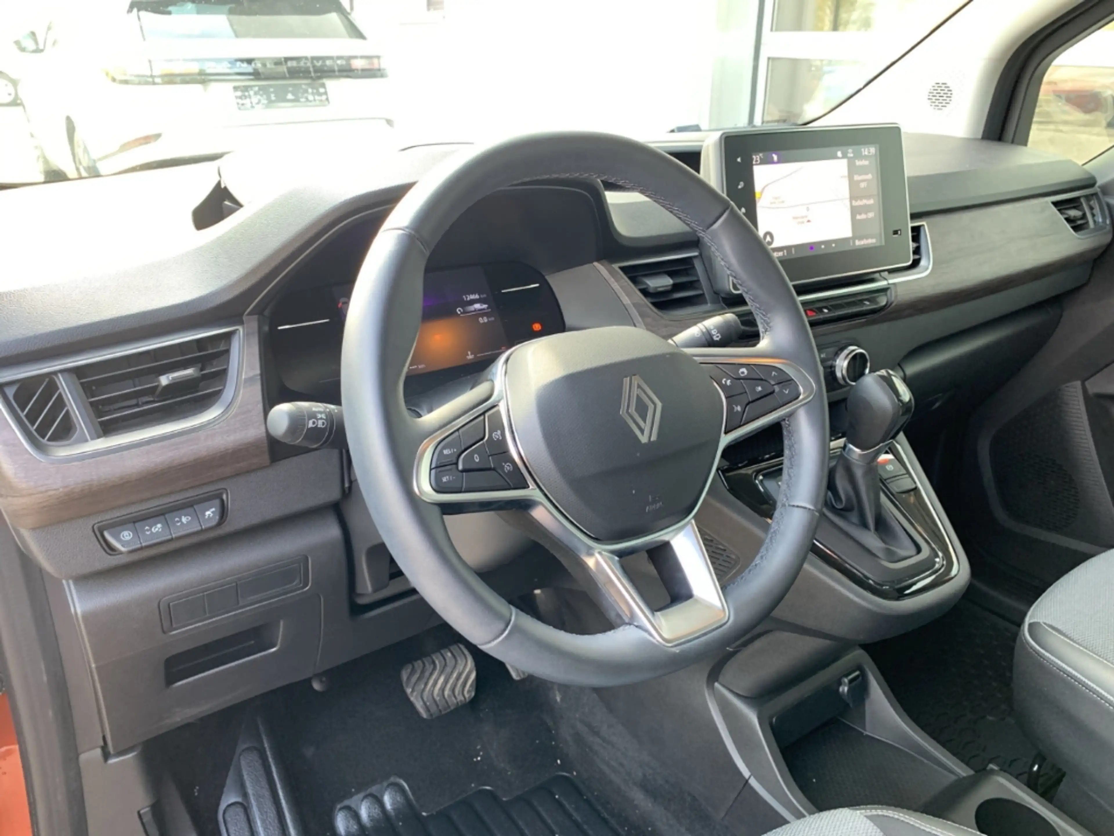 Renault Kangoo TECHNO BLUE dCi 115 EDC Techno LED+NAV+SHZ+TEMPO — photo 10
