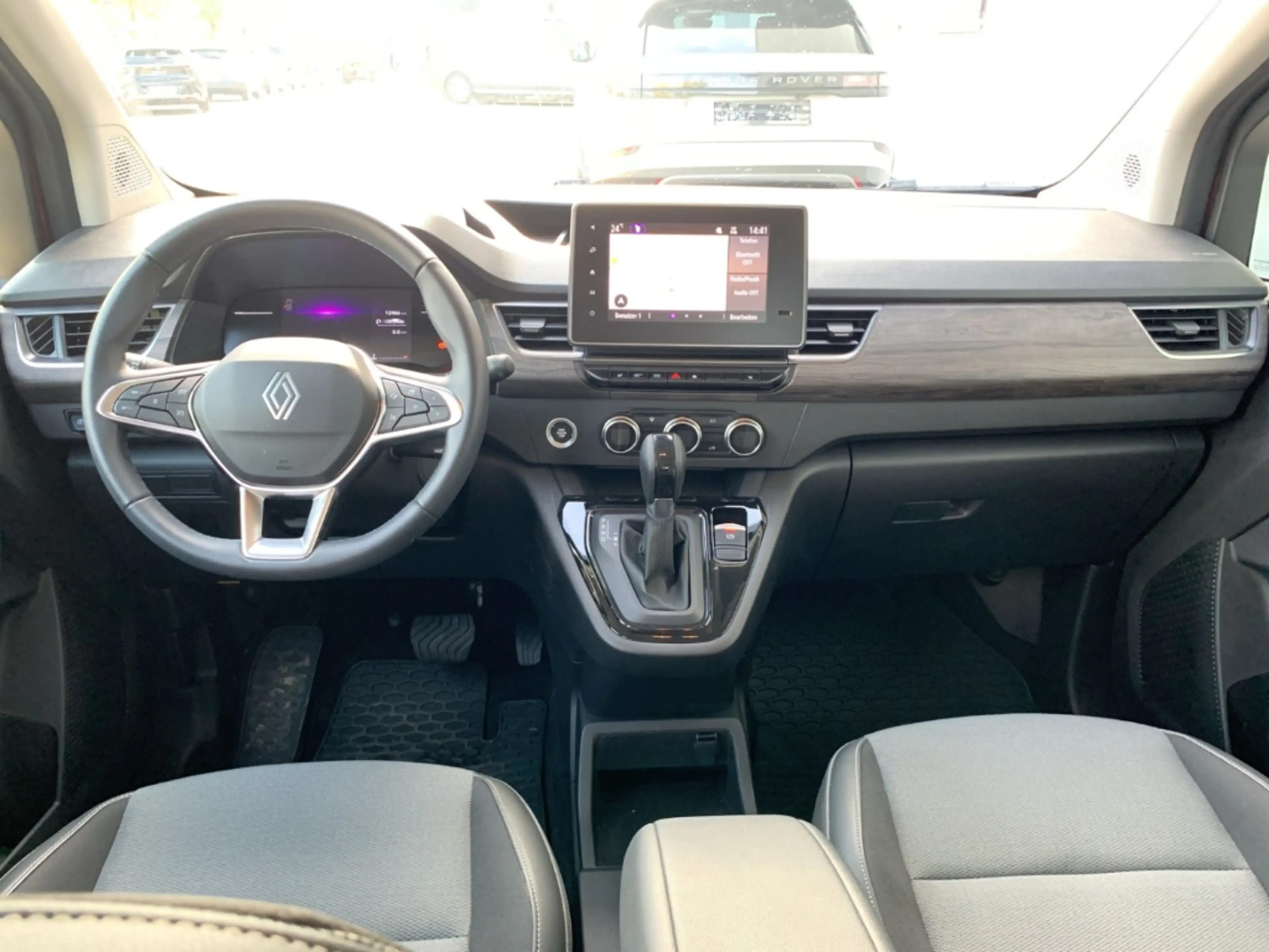 Renault Kangoo TECHNO BLUE dCi 115 EDC Techno LED+NAV+SHZ+TEMPO — photo 14