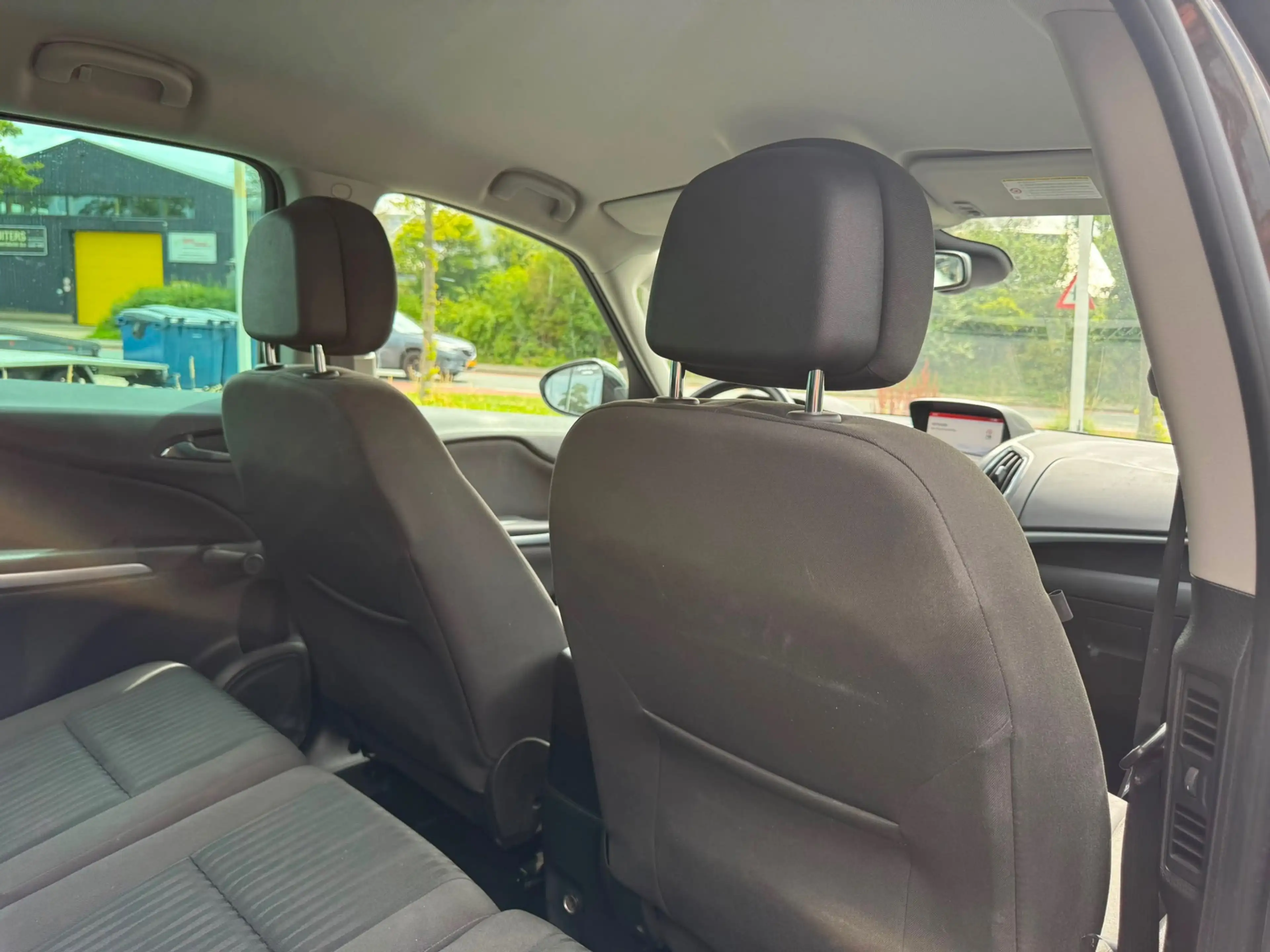Opel Zafira Tourer 1.4 Edition — photo 14