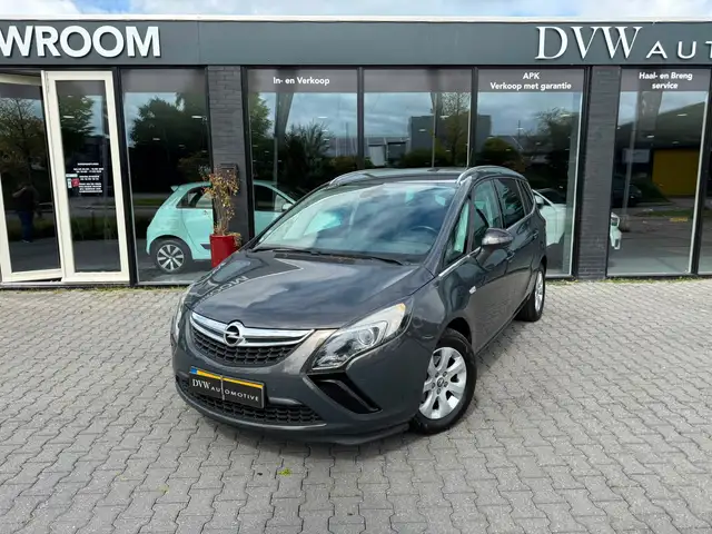 2015 Opel Zafira Tourer in Grey for sale