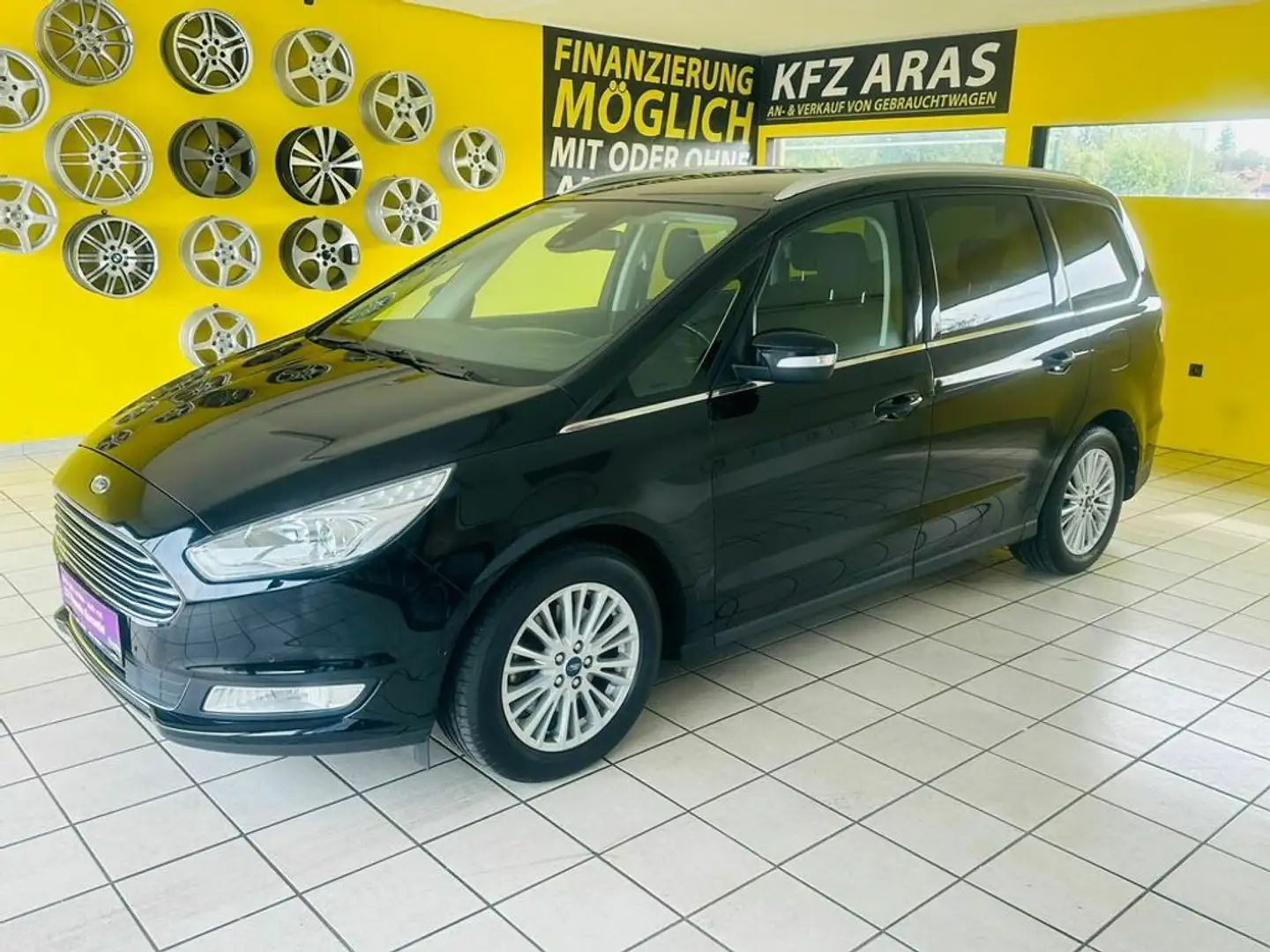Ford Galaxy AWD Titanium 4x4/7-Sitzer/AHK/RFK Schwarz - 1