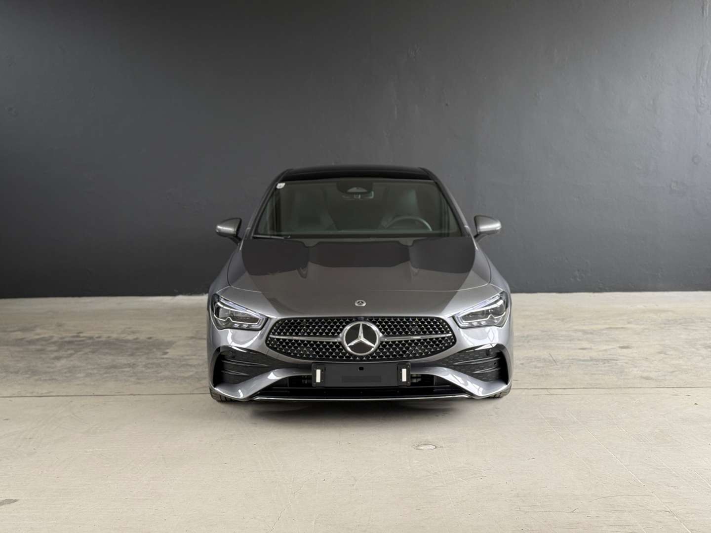Mercedes CLA 180 AMG Line -  - Joinsteer - #3