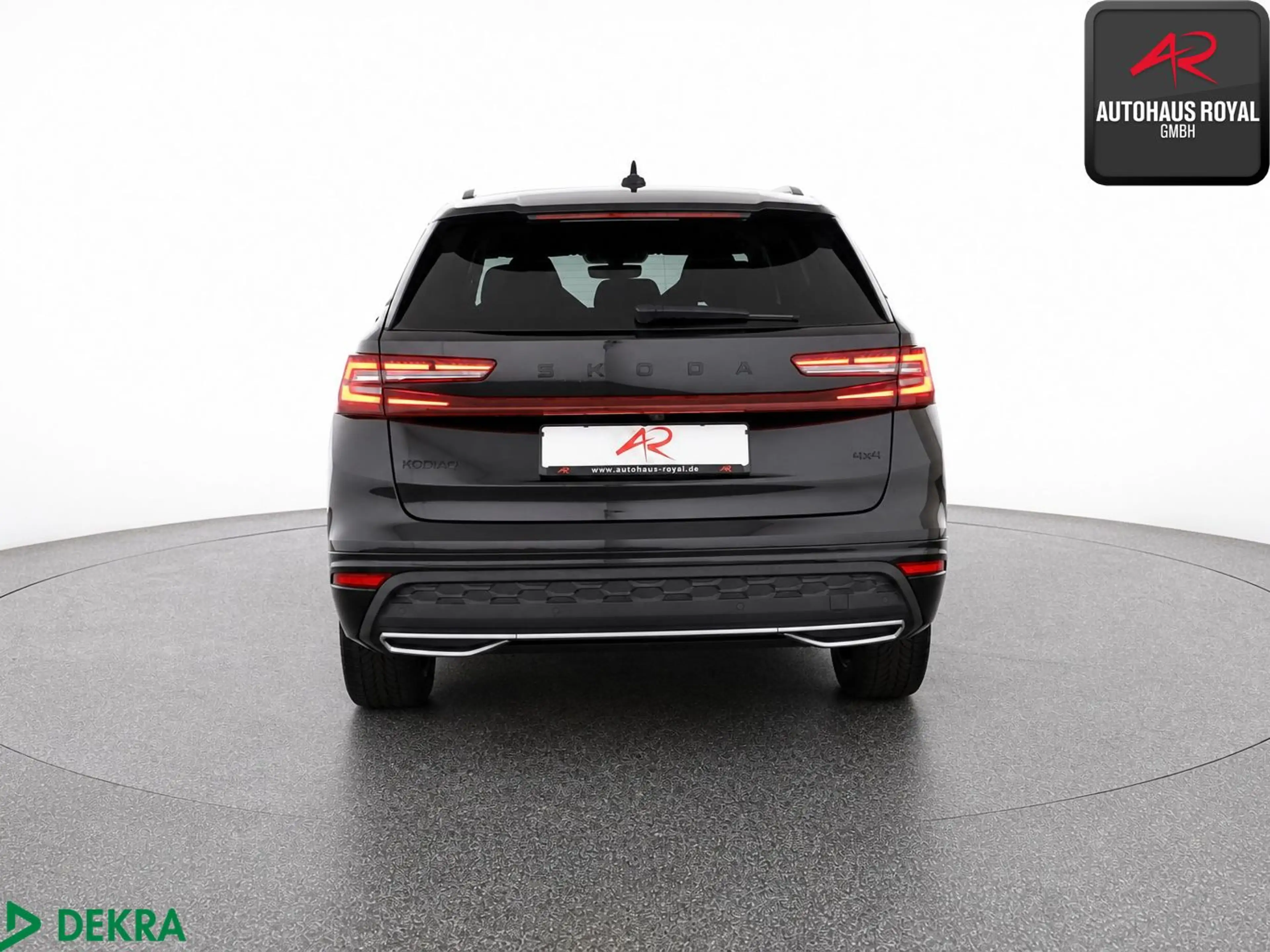 Skoda Kodiaq 2.0 TDI 4x4 SPORTLINE 7SITZE,STANDHZ,HUD — photo 4