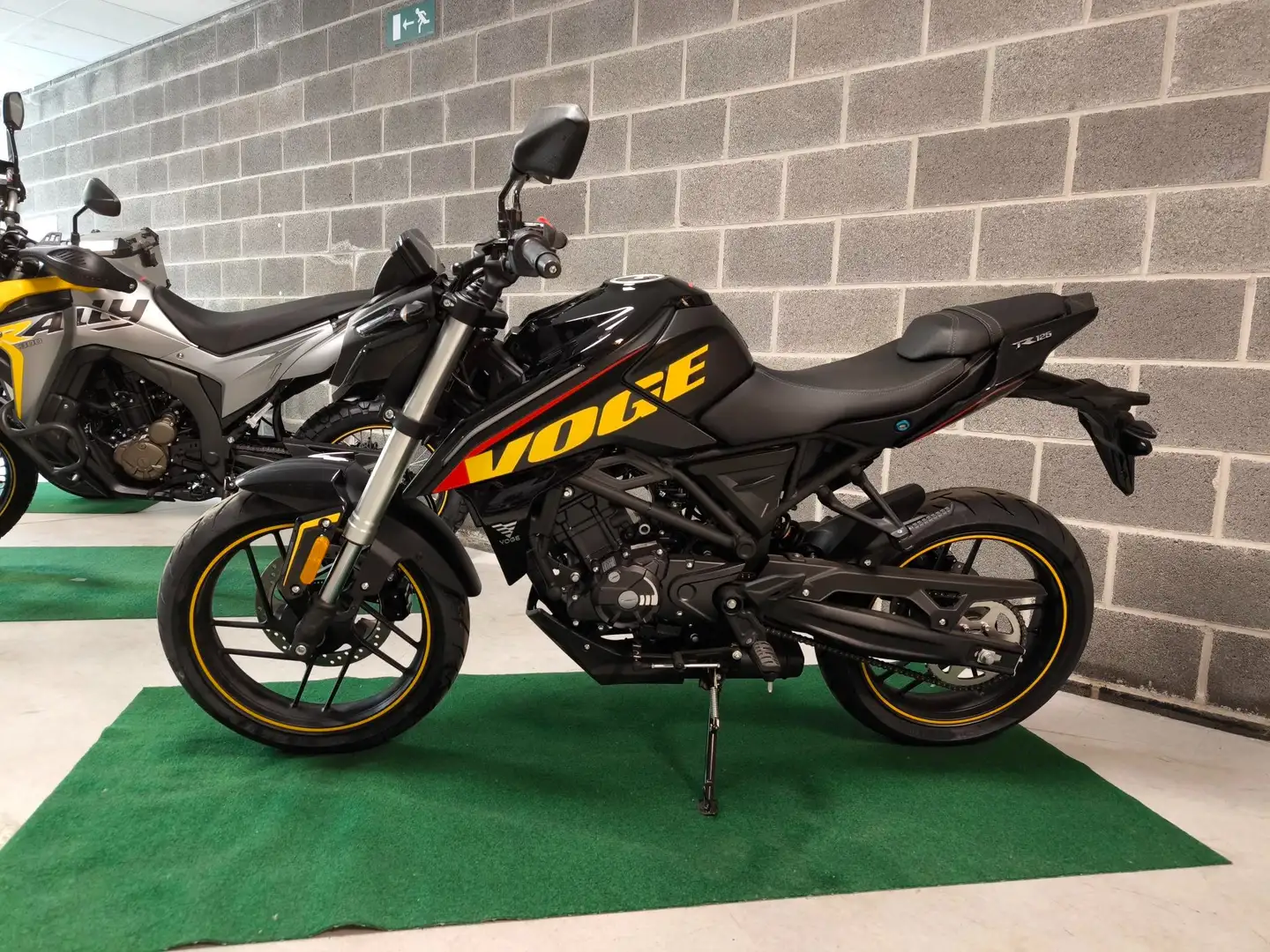 Voge R125 - 2