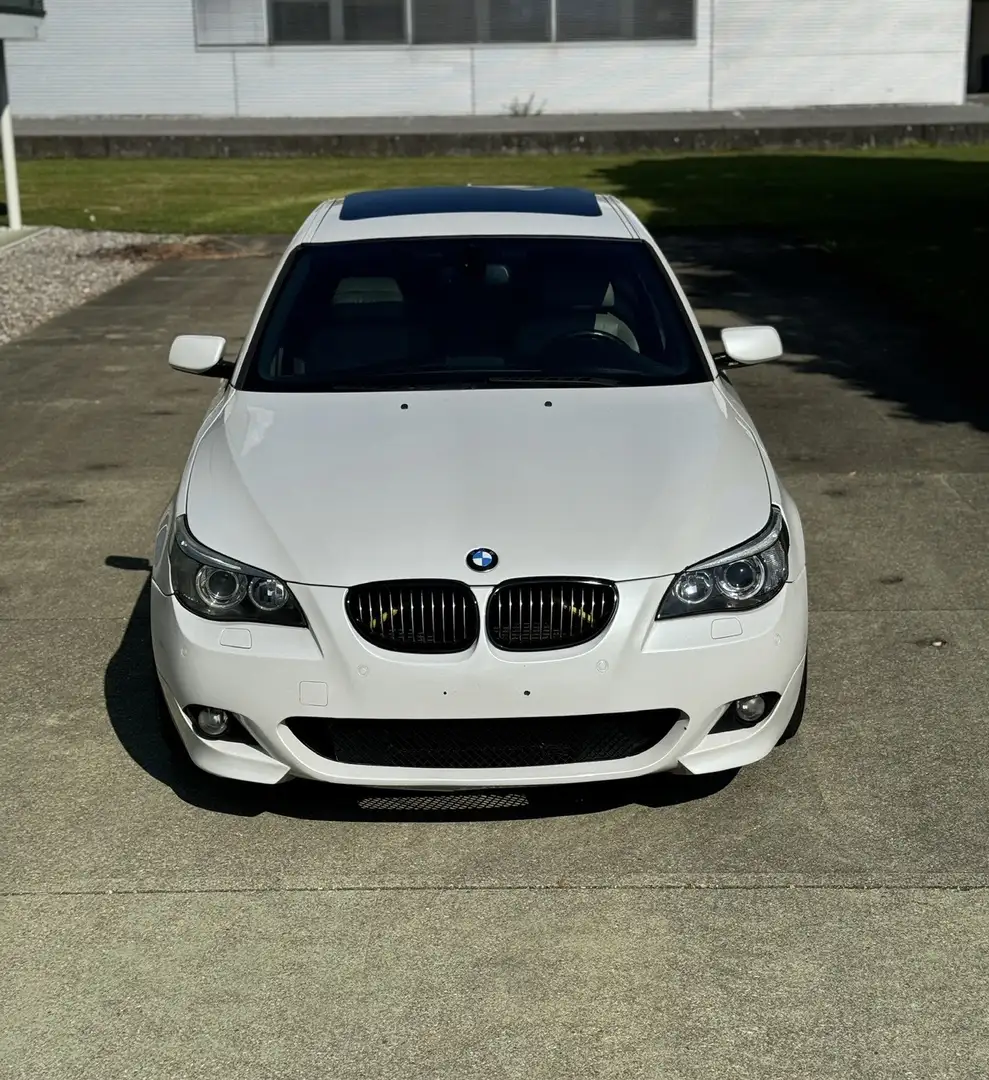 BMW 530 d E60 Individaul M Paket Weiß - 2