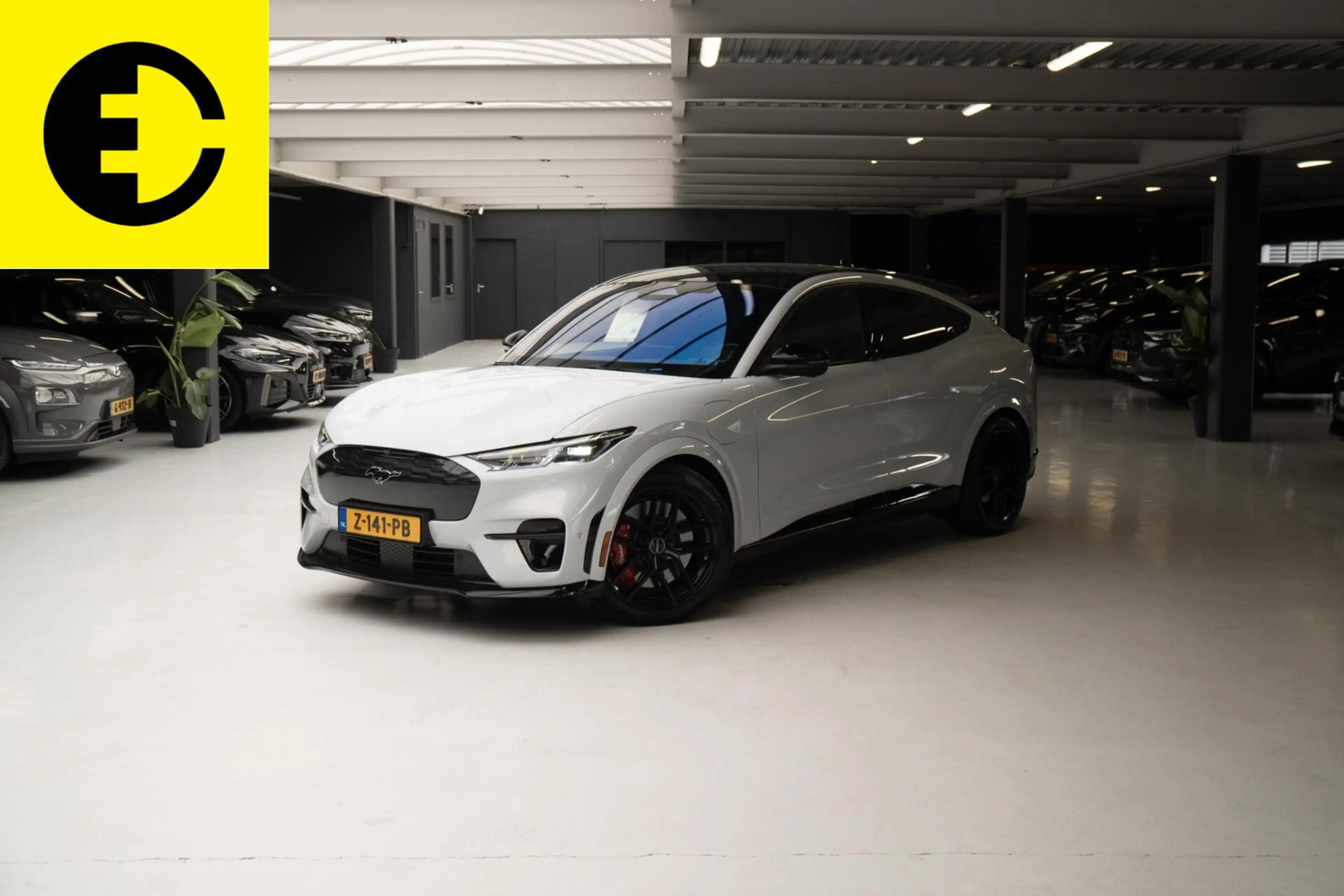 Ford Mustang Mach-E GT Extended AWD 98 kWh | SOH 98% | Leder